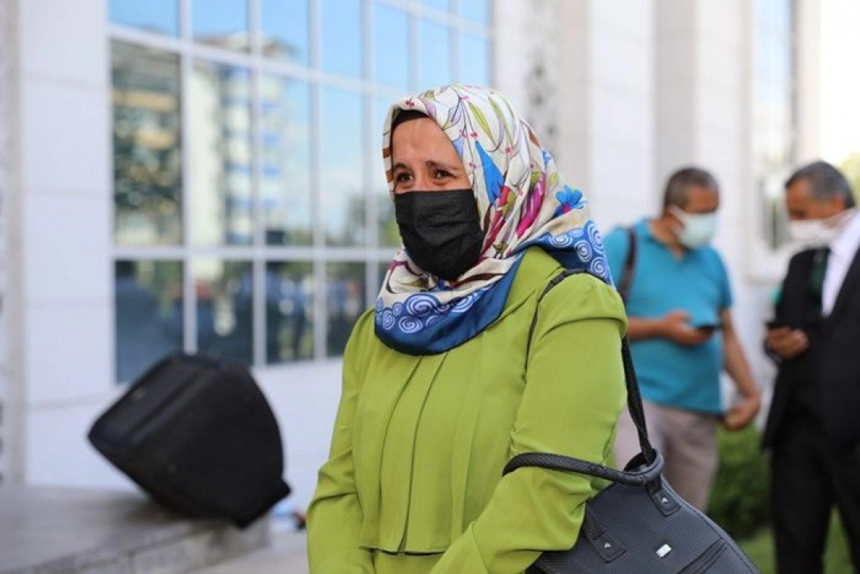 İsmi çıkan depremzedeler, duygu dolu anlar yaşadı