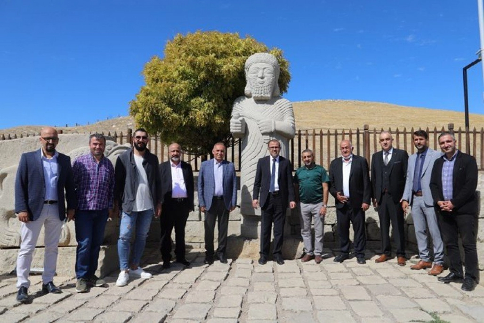 Turizmcilere İspendere Şifalı İçmeleri Tanıtımından Kareler