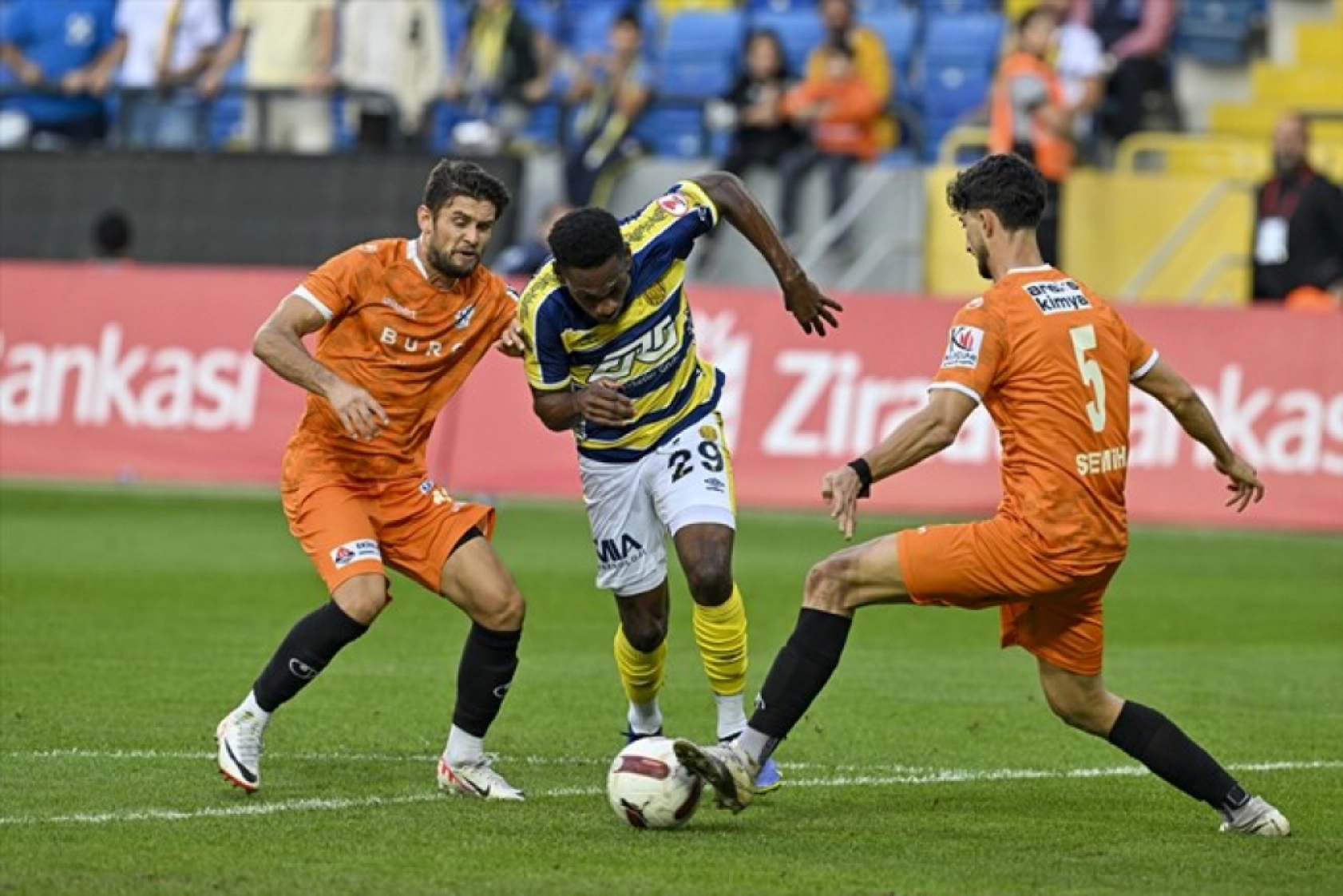 MKE Ankaragücü, 4. tura yükseldi