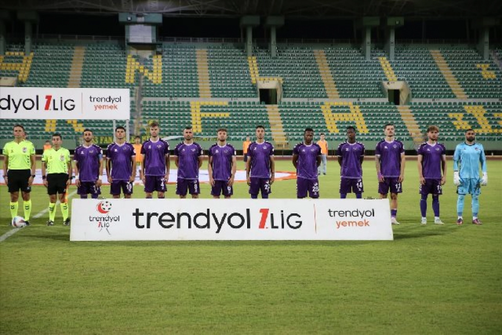 Yeni Malatyaspor-Ankara Keçiörengücü Karşılaşmasın'dan Kareler