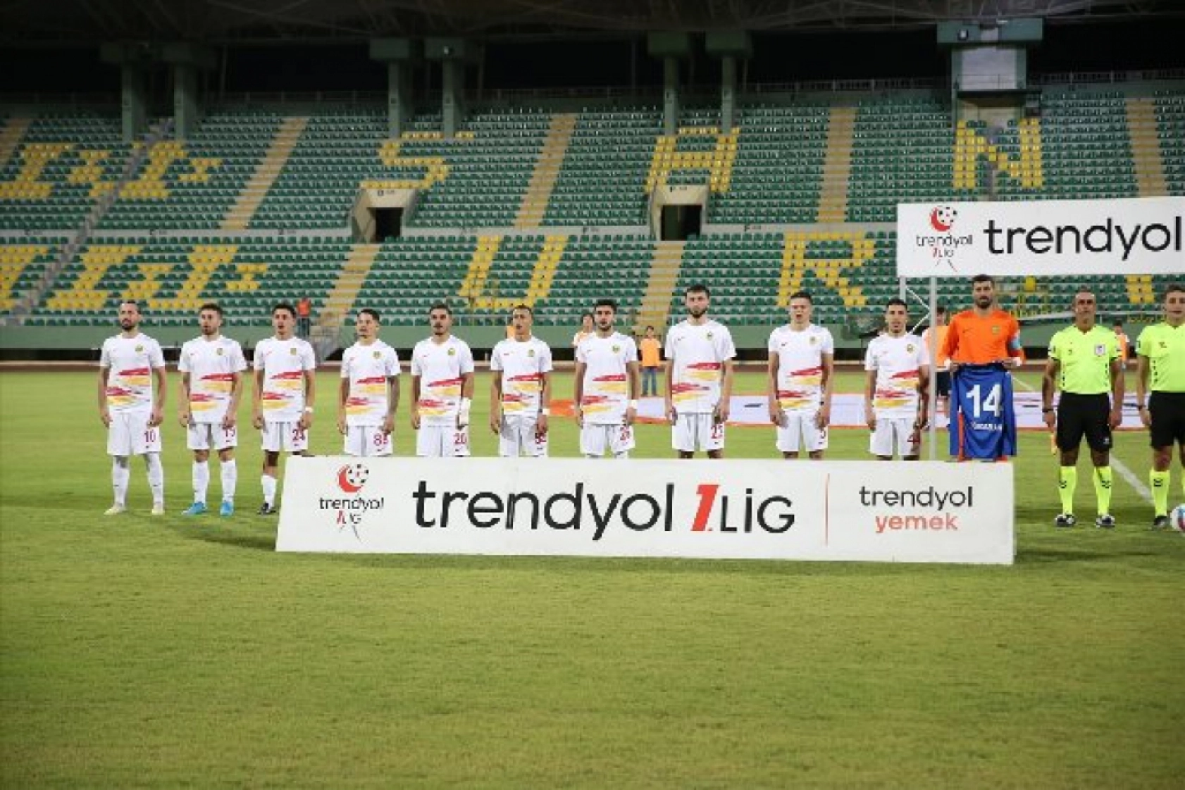 Yeni Malatyaspor-Ankara Keçiörengücü Karşılaşmasın'dan Kareler