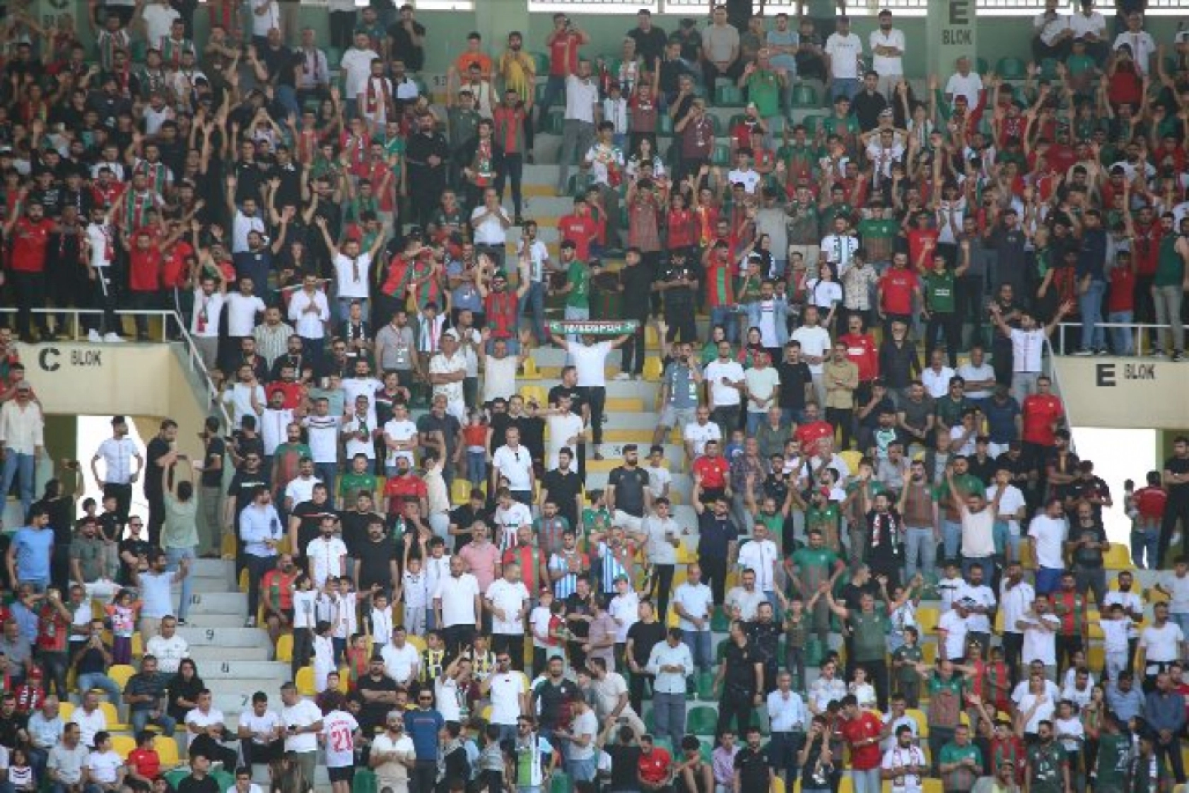 Yeni Malatyaspor-Amed Sportif Faaliyetler maçından Kareler