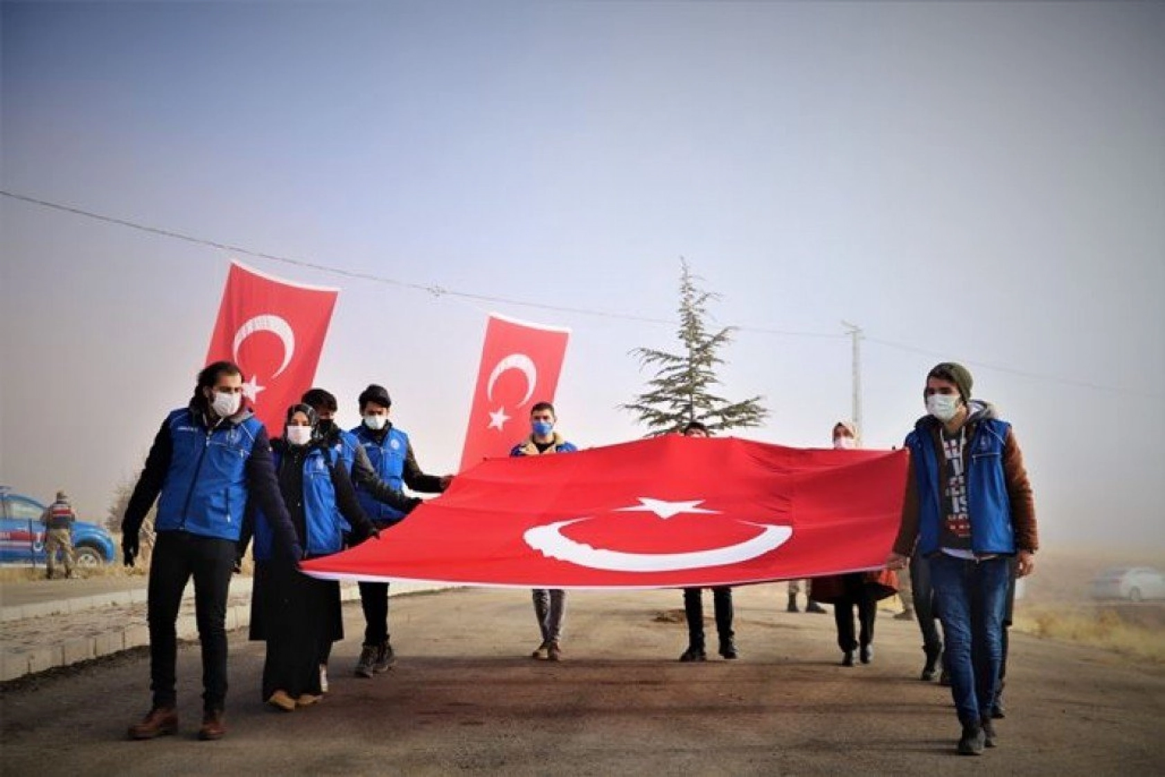 Şehit Fethi Sekin, kabri başında anıldı