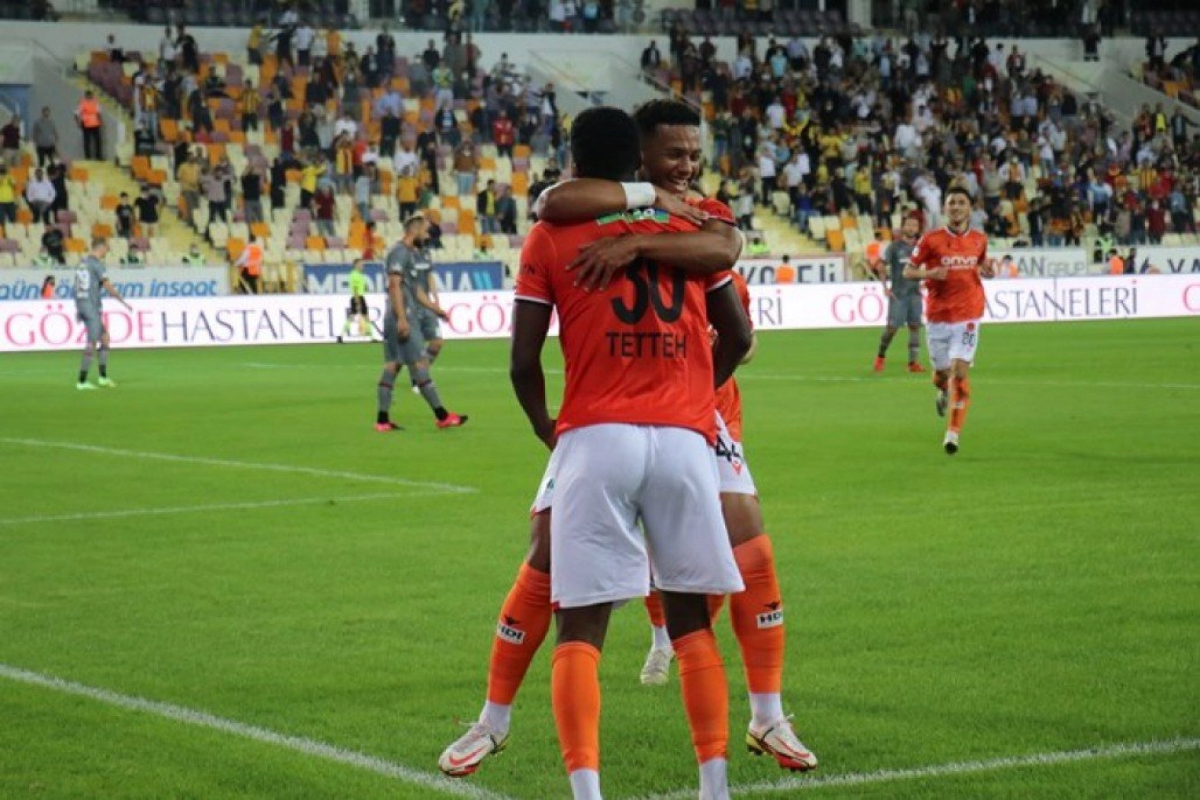 Fatih Karagümrük maçından Kareler