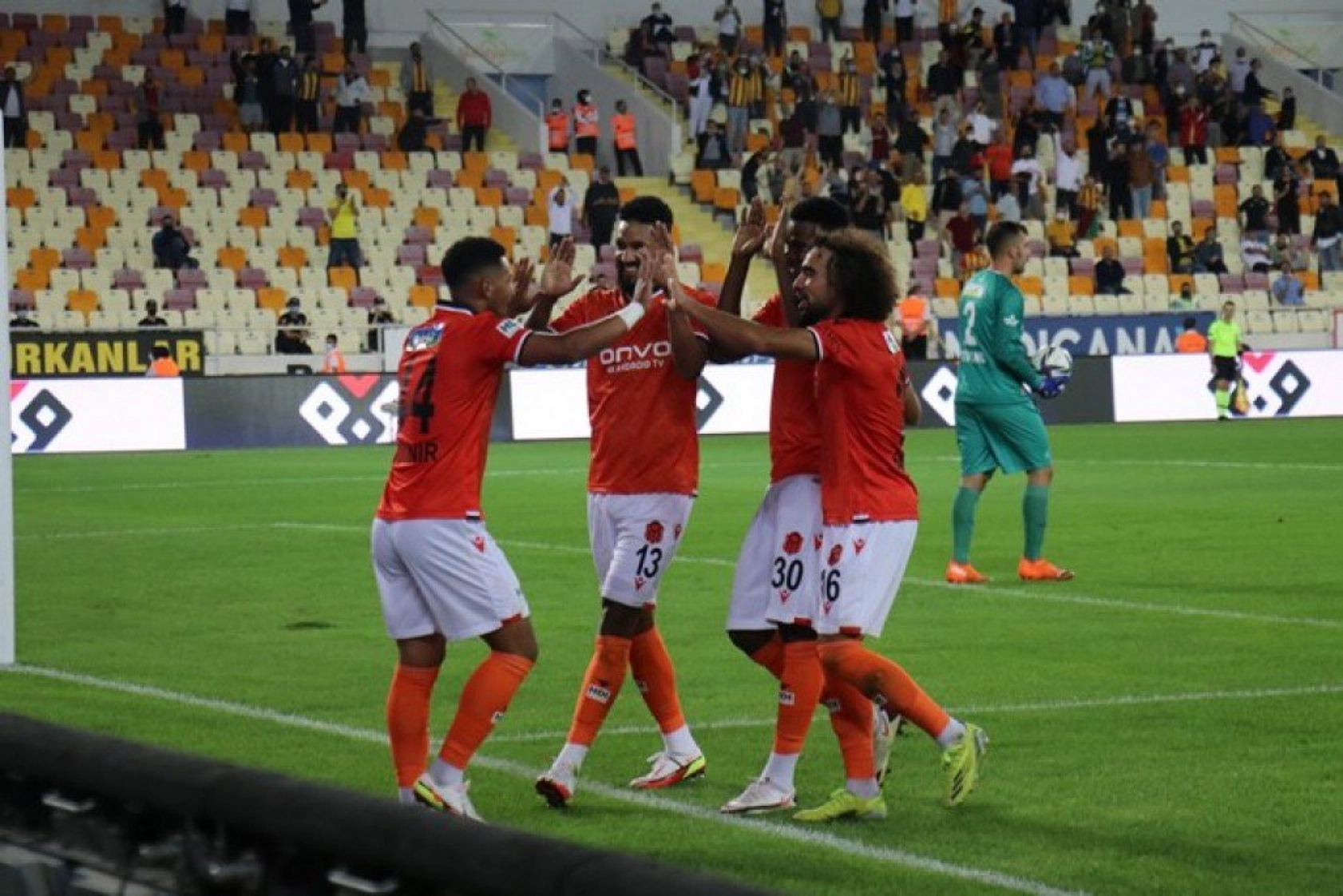 Fatih Karagümrük maçından Kareler