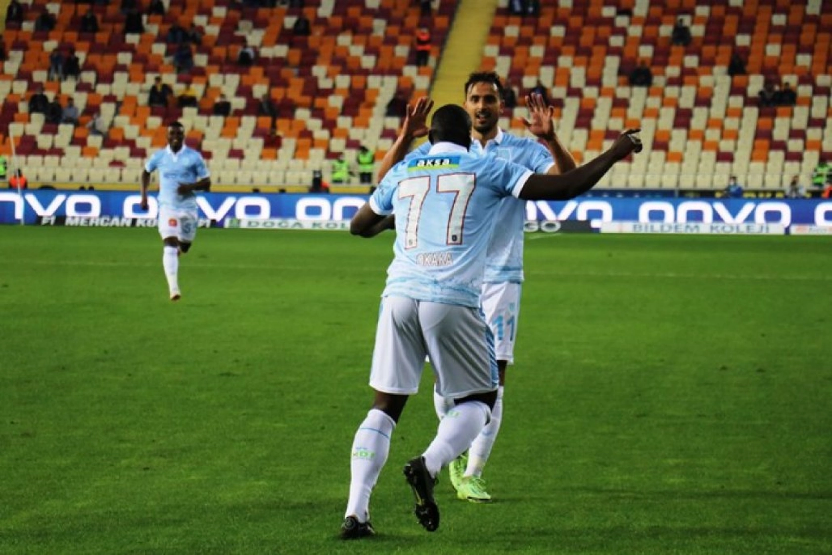 Medipol Başakşehir Maçından Kareler