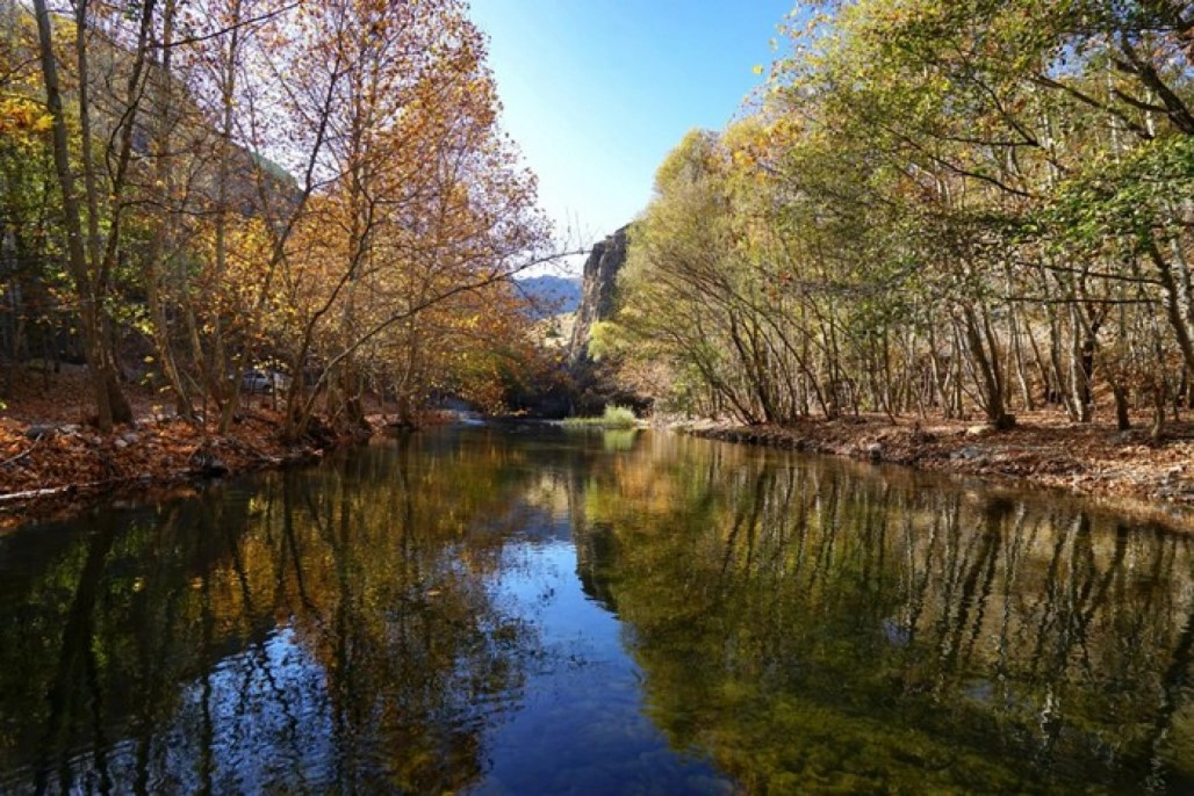 Arapgir'de Sonbahar Doğal Güzelliğiyle Görenleri Hayran Bıraktırıyor