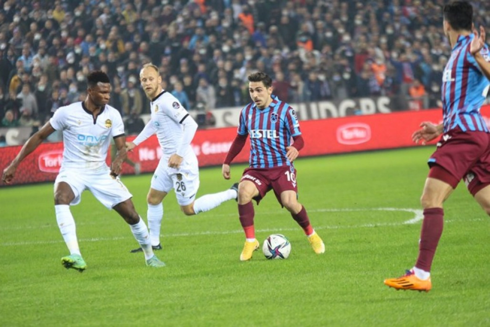 Trabzonspor Karşılaşmasından Kareler