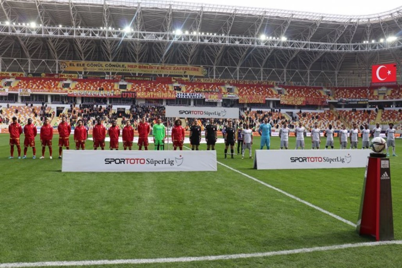 Antalyaspor Karşılaşmasından Kareler