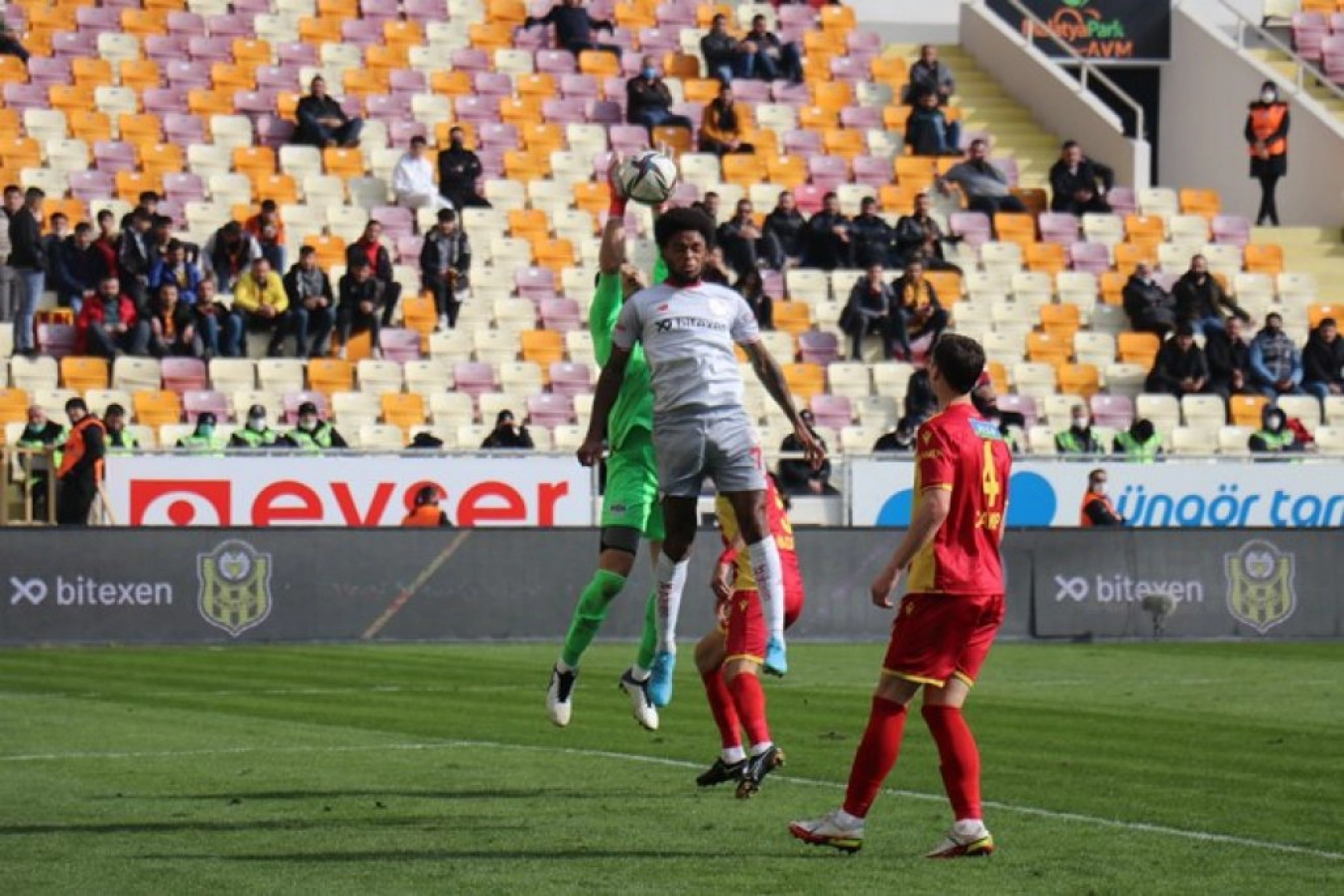 Antalyaspor Karşılaşmasından Kareler