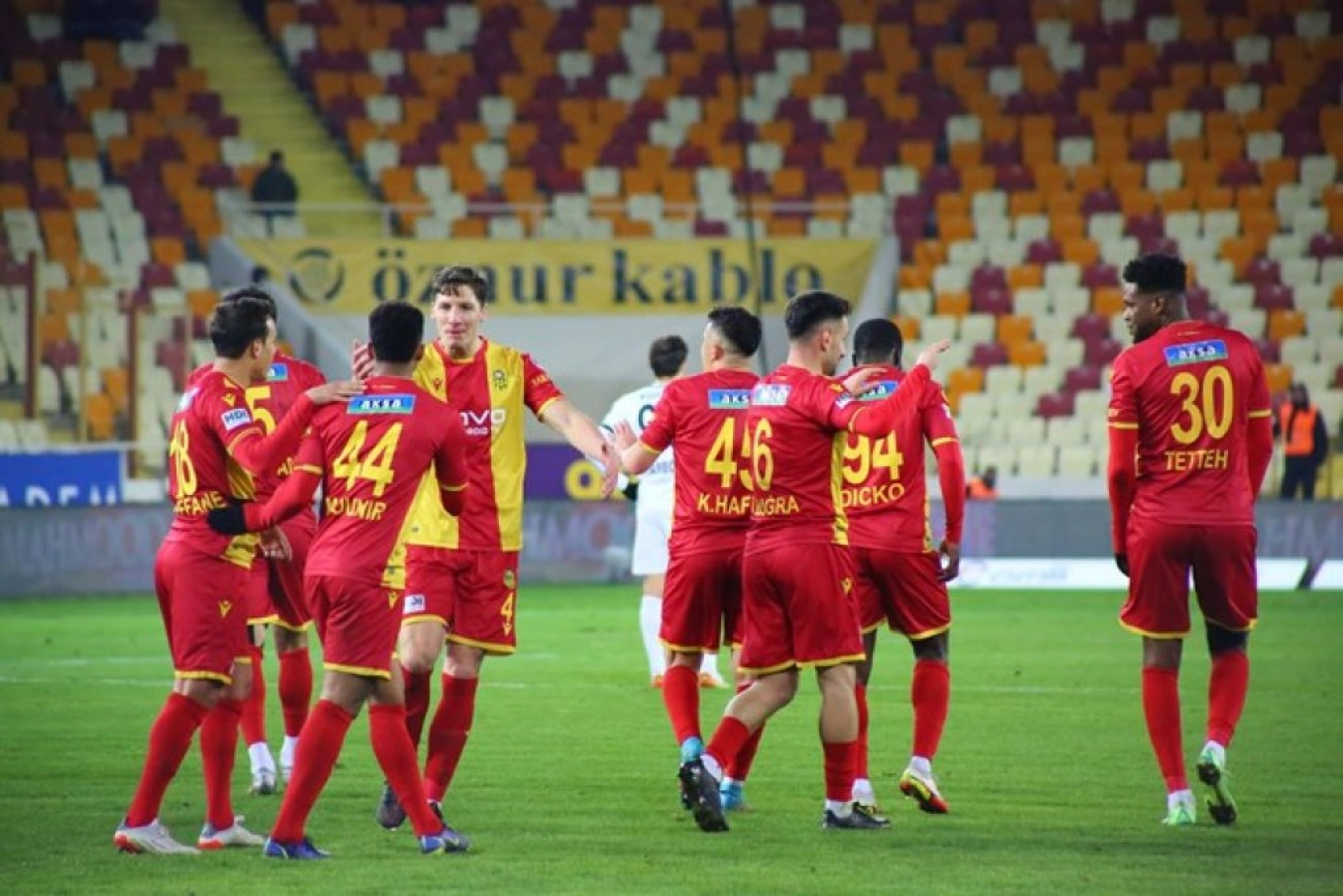 Yeni Malatyaspor Adana Demirspor Karşılaşmasından Kareler