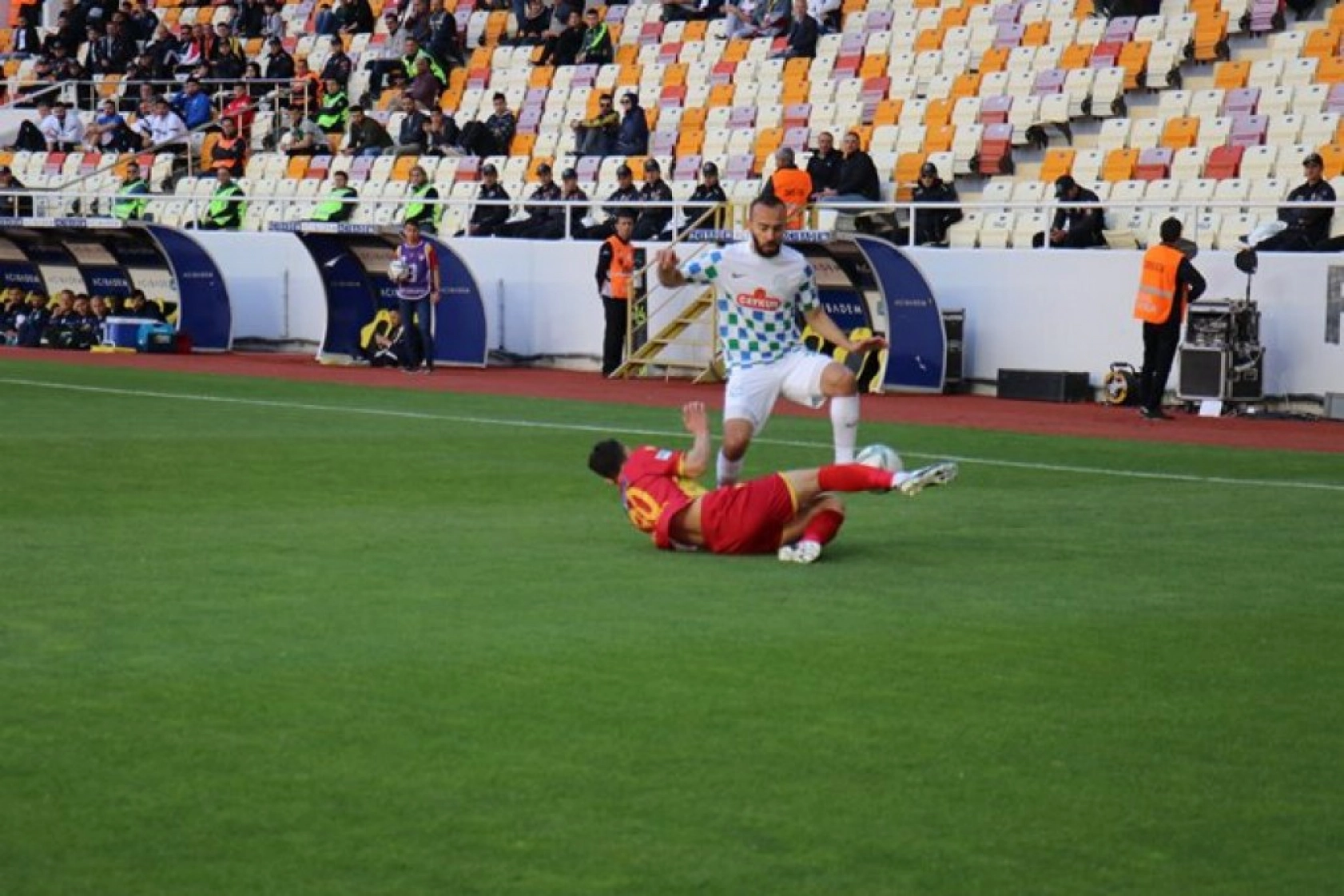 Çaykur Rizespor Yeni Malatyaspor Karşılaşmasından Kareler