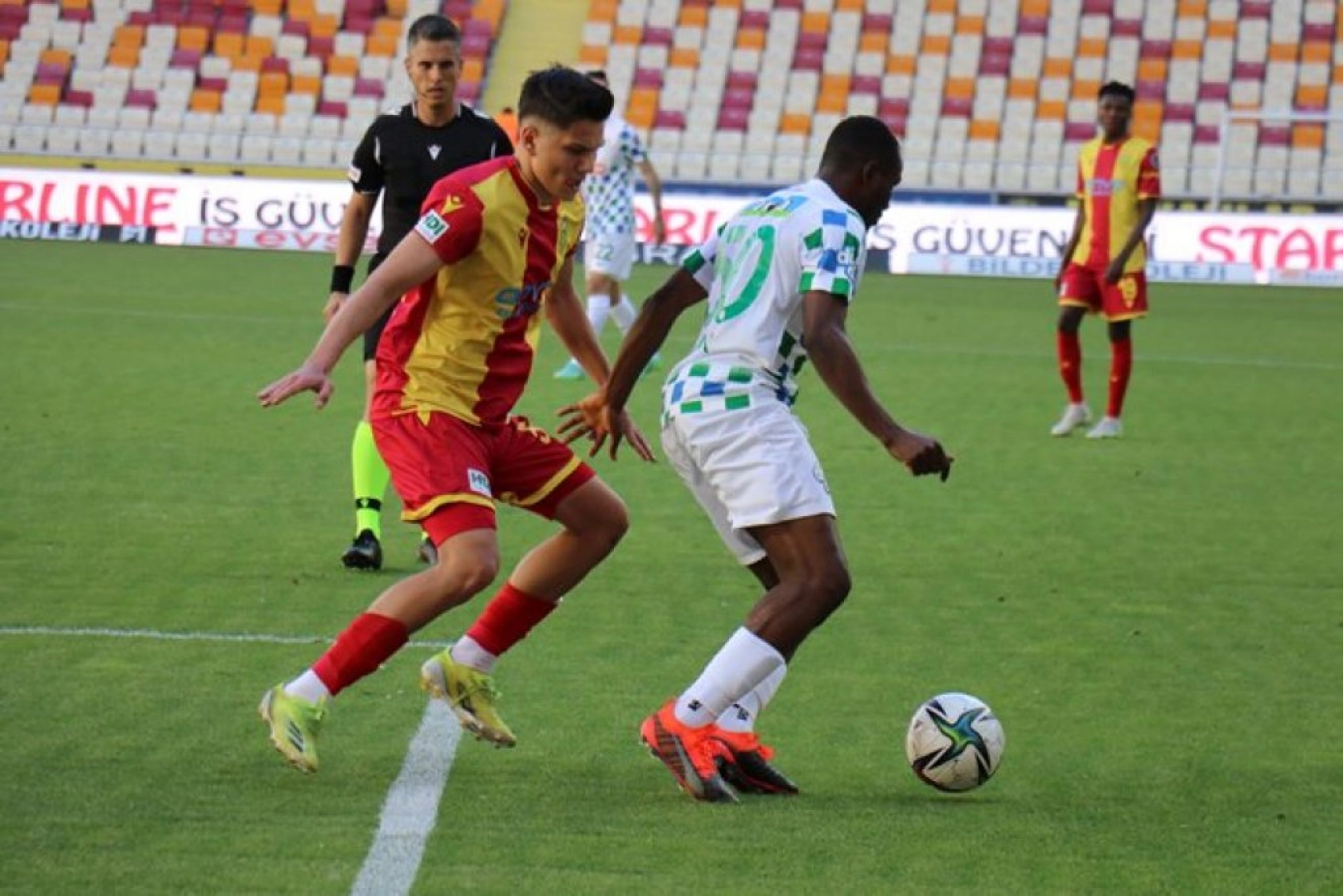 Çaykur Rizespor Yeni Malatyaspor Karşılaşmasından Kareler