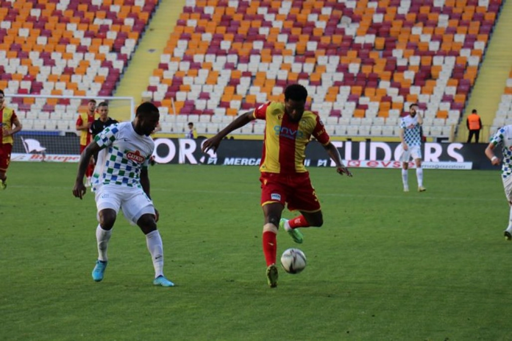 Çaykur Rizespor Yeni Malatyaspor Karşılaşmasından Kareler