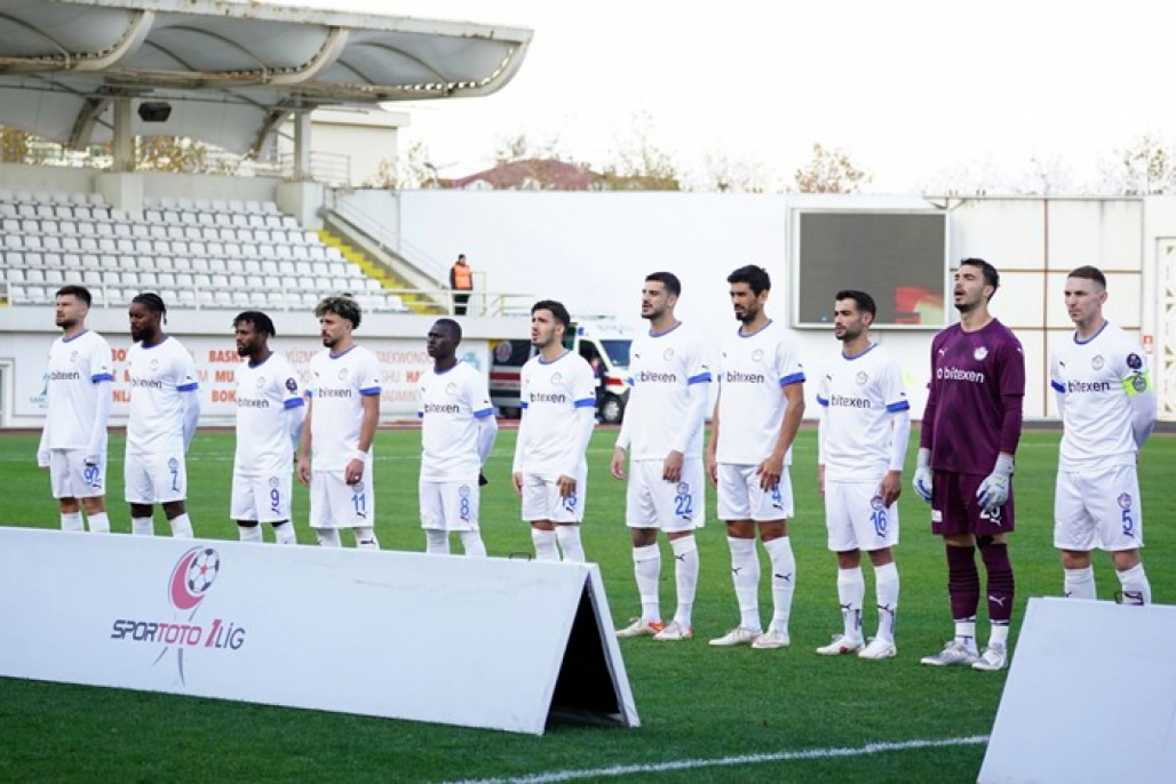 Tuzlaspor Yeni Malatyaspor Karşılaşmasından Kareler