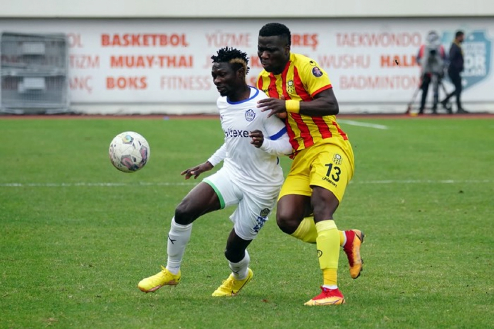 Tuzlaspor Yeni Malatyaspor Karşılaşmasından Kareler