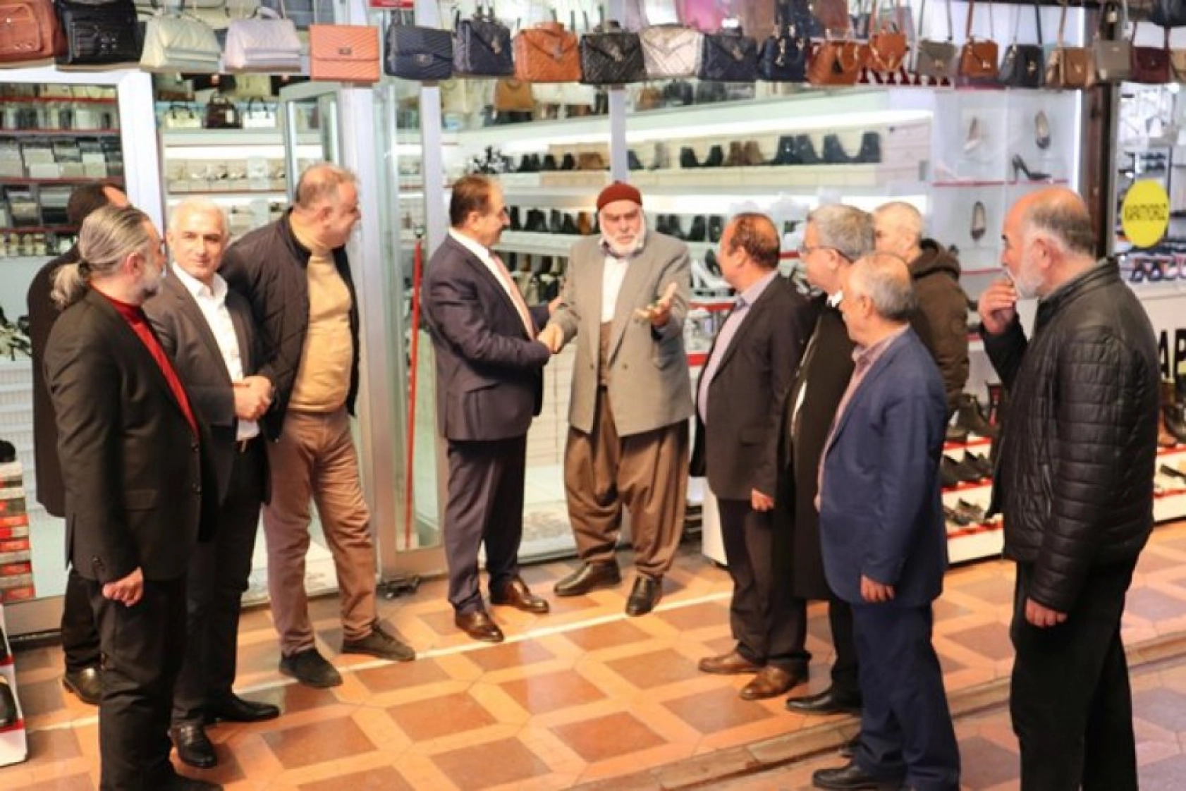 Keskin, Kontrol olmadığı için KDV indirimi vatandaşa yansımıyor