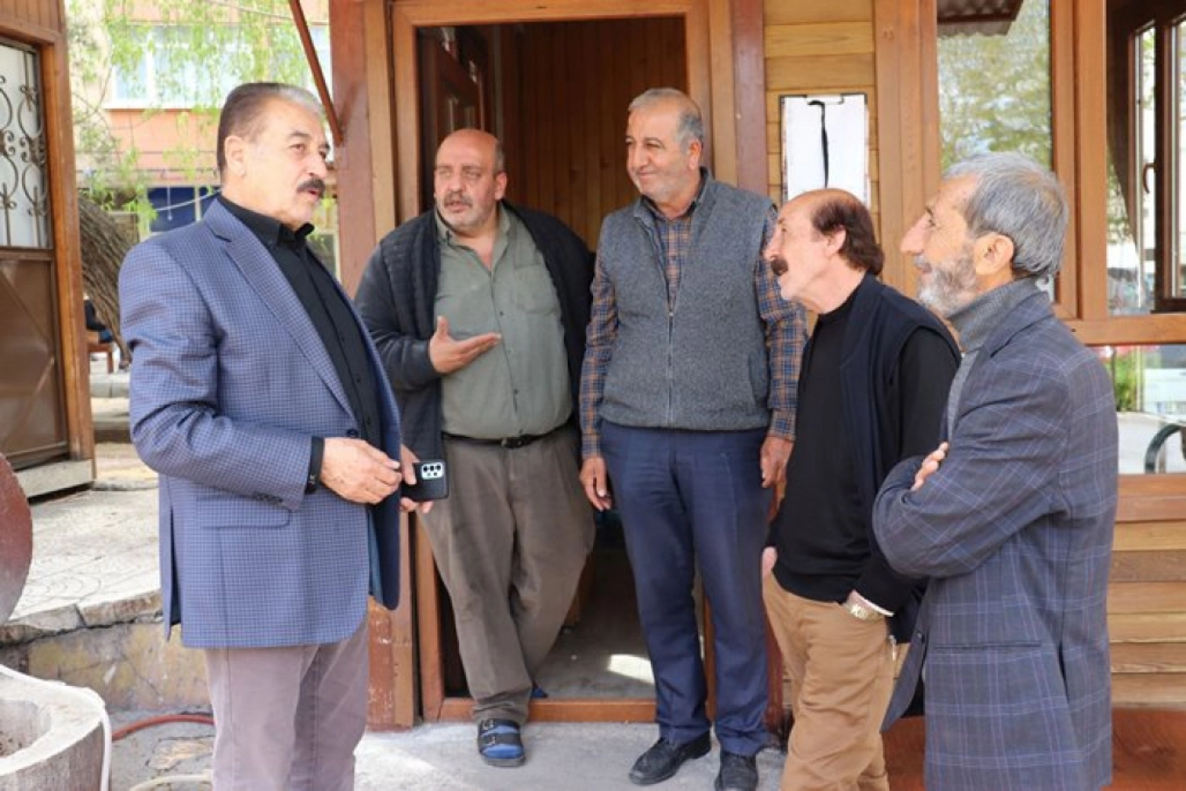 Keskin, Deprem bölgesinde esnafın Bağ-Kur, vergi, sigorta, internet, elektrik ve doğalgaz paraları alınmasın