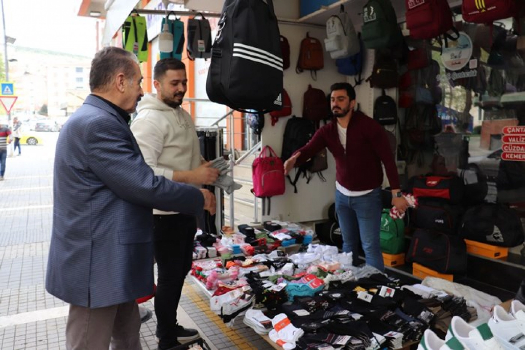 Keskin, Deprem bölgesinde esnafın Bağ-Kur, vergi, sigorta, internet, elektrik ve doğalgaz paraları alınmasın