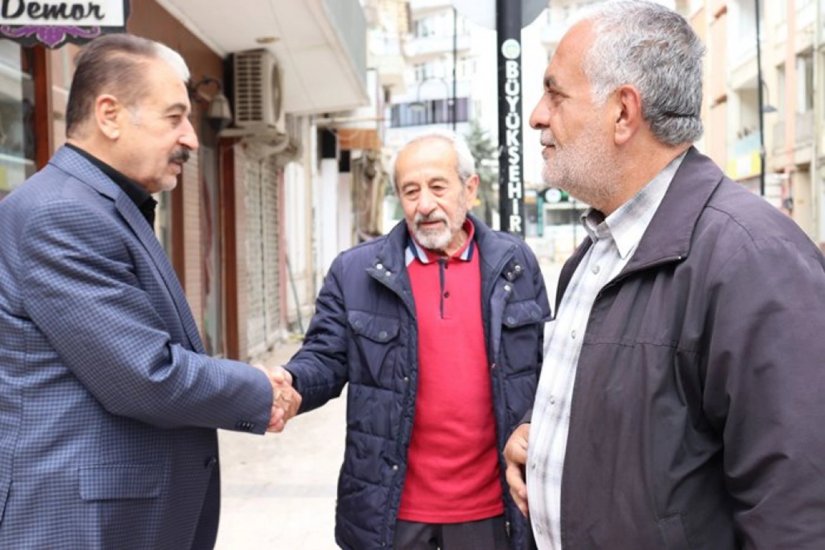 Keskin, Deprem bölgesinde esnafın Bağ-Kur, vergi, sigorta, internet, elektrik ve doğalgaz paraları alınmasın