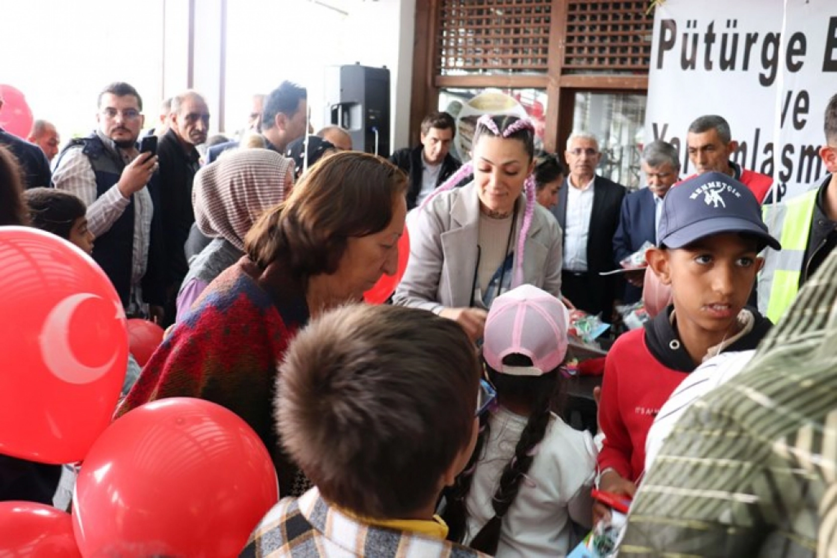 Pütürge – Doğanyol Çocuklar İçin 23 Nisan Etkinliği Düzenledi