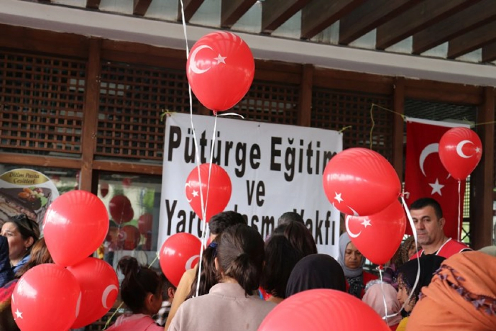 Pütürge – Doğanyol Çocuklar İçin 23 Nisan Etkinliği Düzenledi