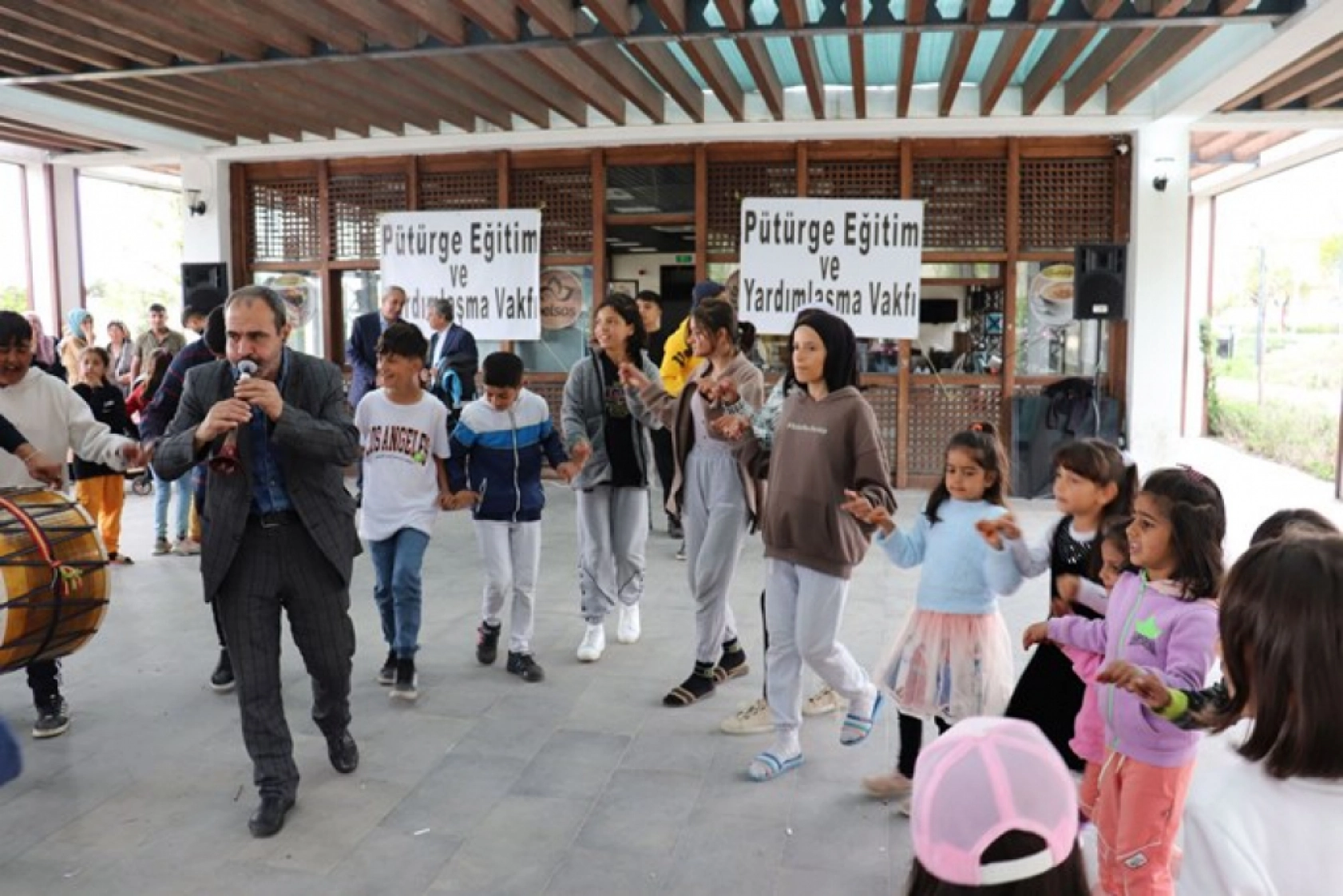 Pütürge – Doğanyol Çocuklar İçin 23 Nisan Etkinliği Düzenledi