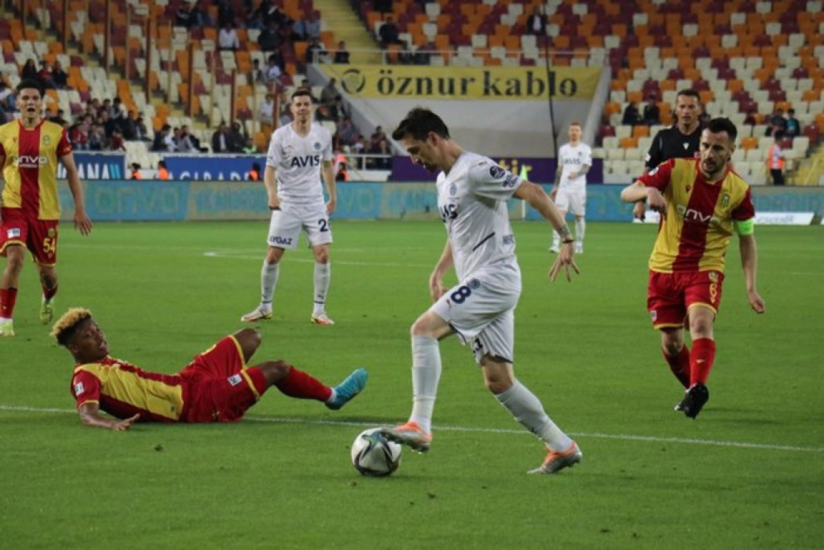 Yeni Malatyaspor Fenerbahce Karşılaşmasından Kareler