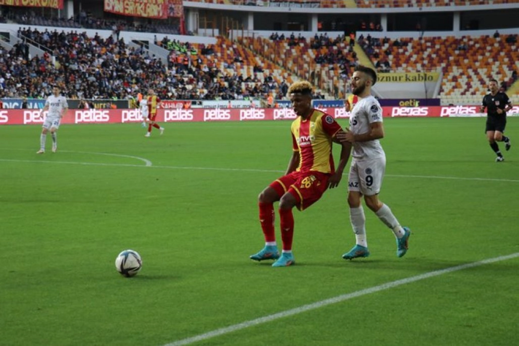 Yeni Malatyaspor Fenerbahce Karşılaşmasından Kareler