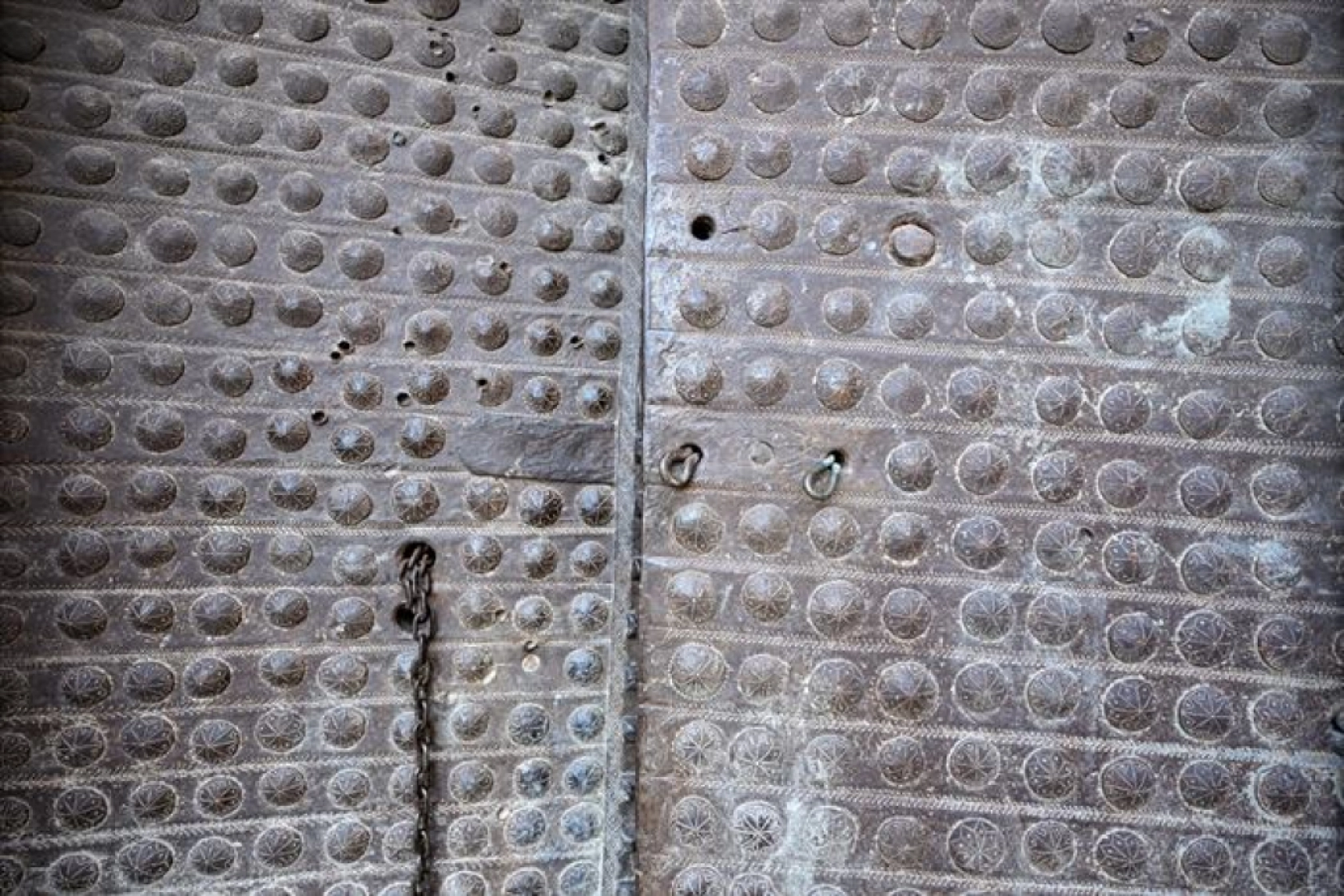 Dünyadaki şato planlı sayılı kalelerden olan Hoşap Kalesi, eski ihtişamına kavuşturuluyor