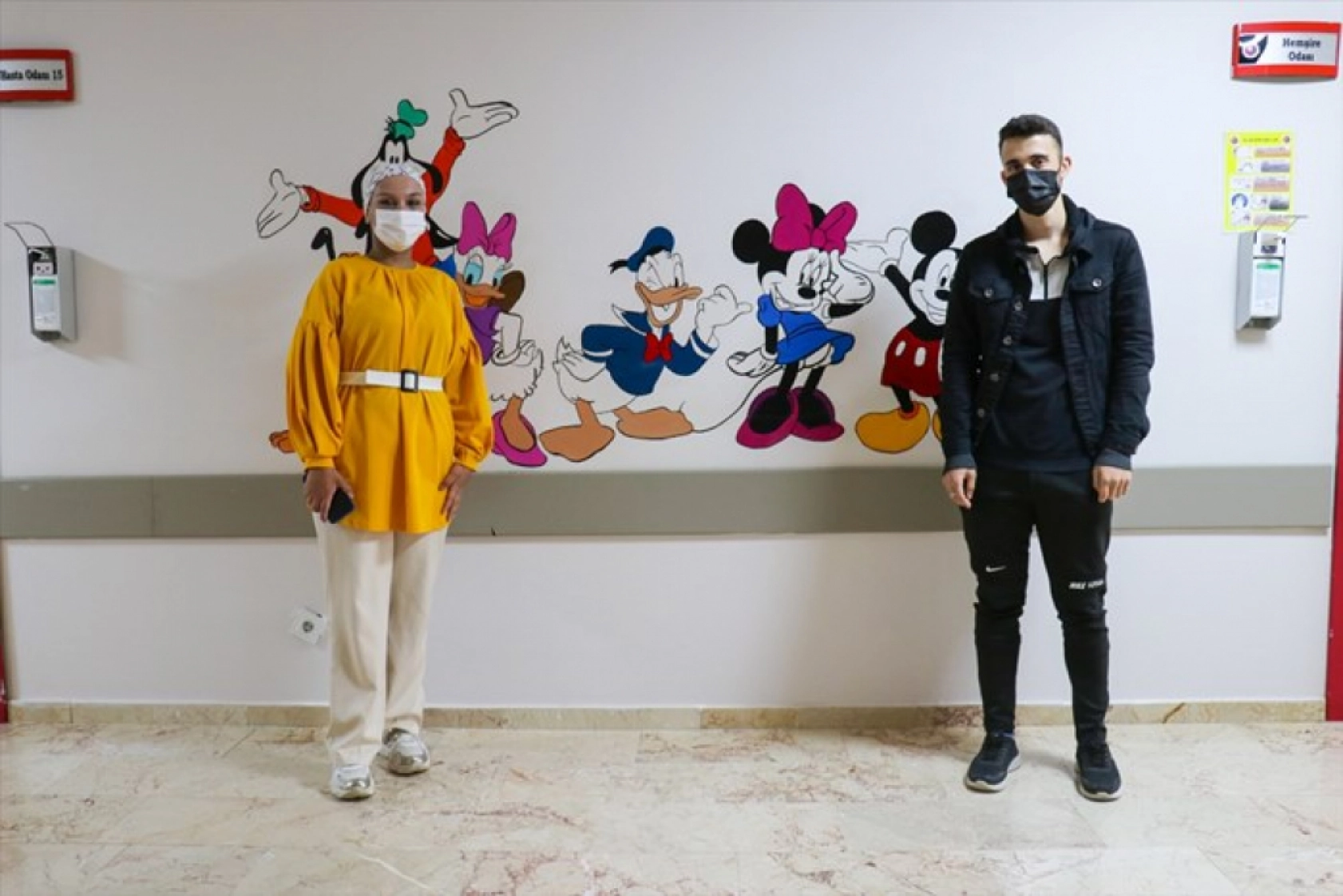 Lösemiyi yenen gençler kendileriyle aynı tedaviyi gören hastalara umut aşılıyor