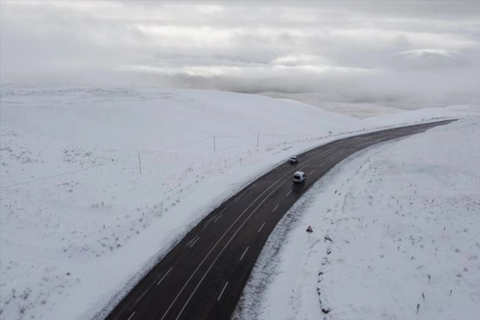 Van'da yüksek kesimlerinde kar etkili oldu