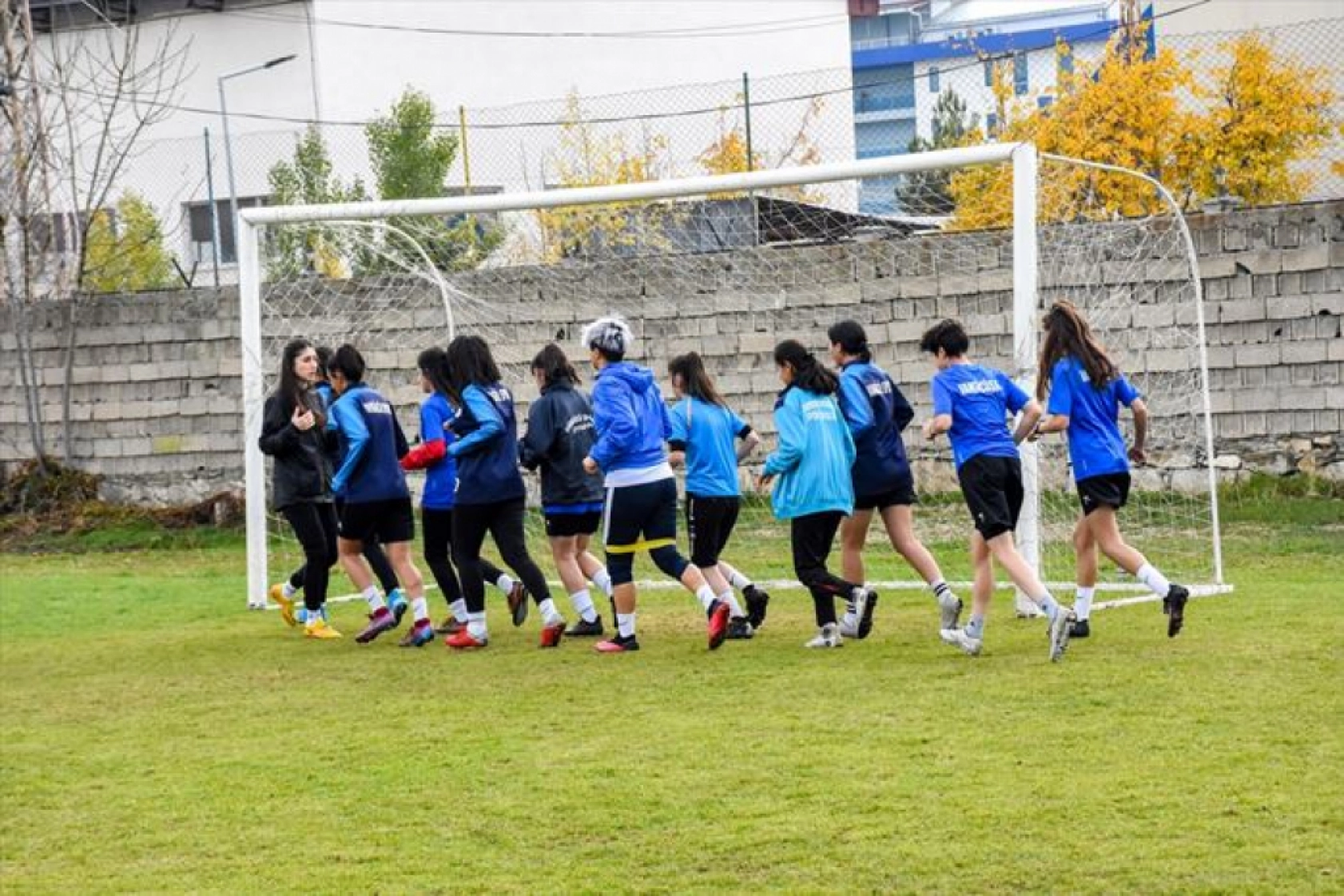 Vanlı kızların gözü 1. Lig'de