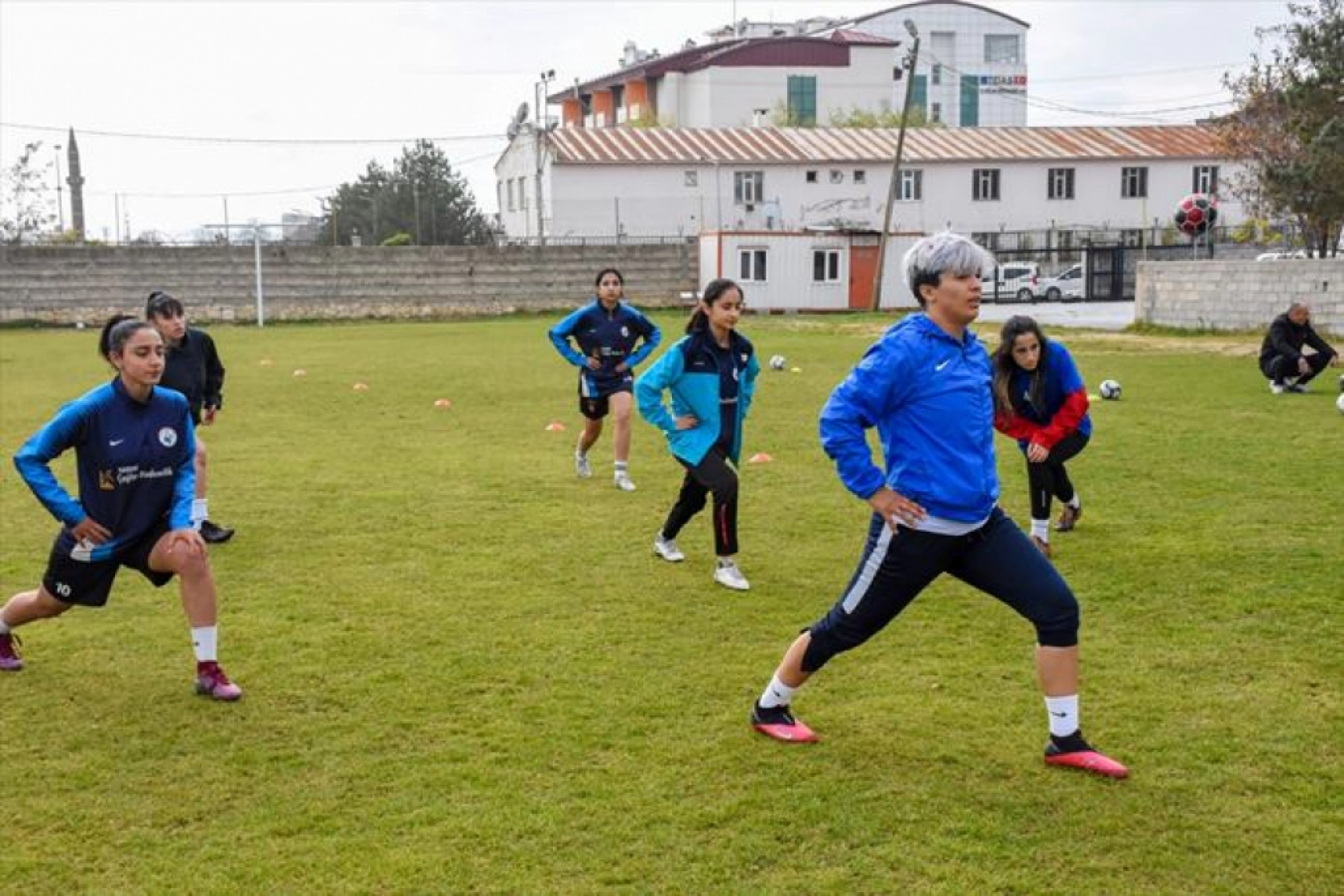 Vanlı kızların gözü 1. Lig'de