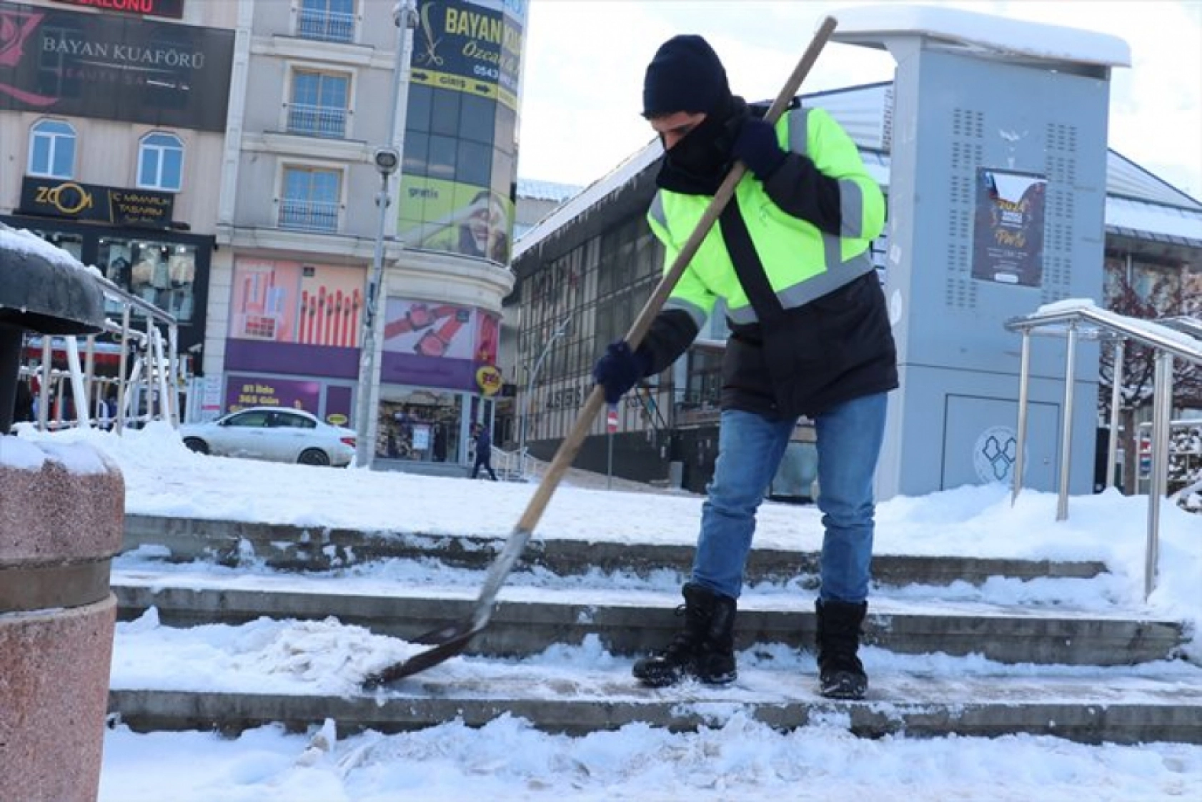Erzurum, Kars, Ardahan, Ağrı ve Tunceli'de dondurucu soğuk etkili oluyor
