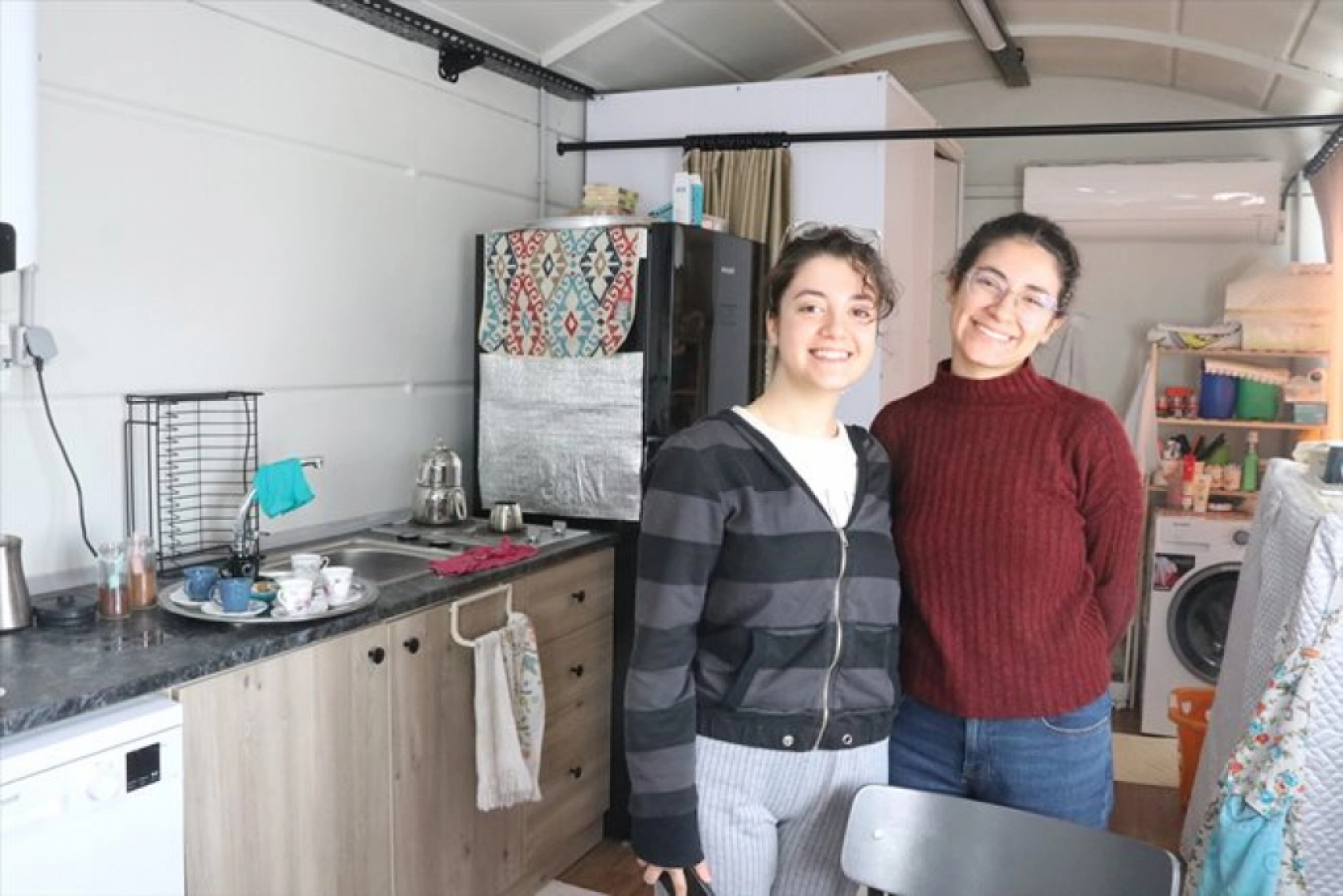 Vagon evler depremzede öğretim üyelerini ağırlıyor