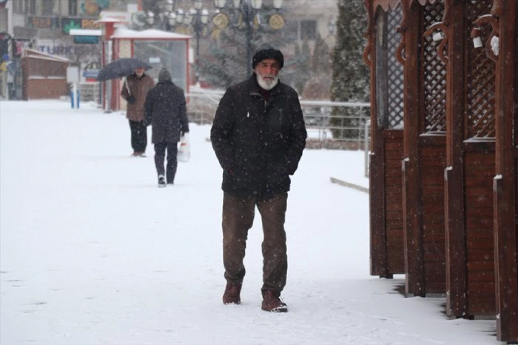 Erzurum, Kars ve Ardahan'da kar yağışı etkili oldu