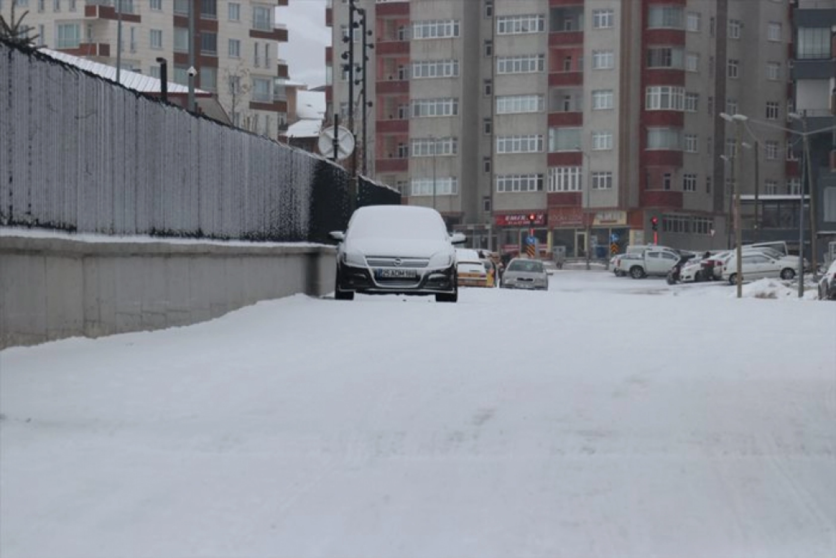 Erzurum, Kars ve Ardahan'da kar yağışı etkili oldu