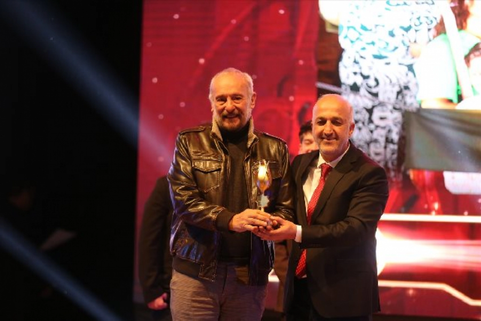 Muş Altın Lale Ödülleri sahiplerini buldu