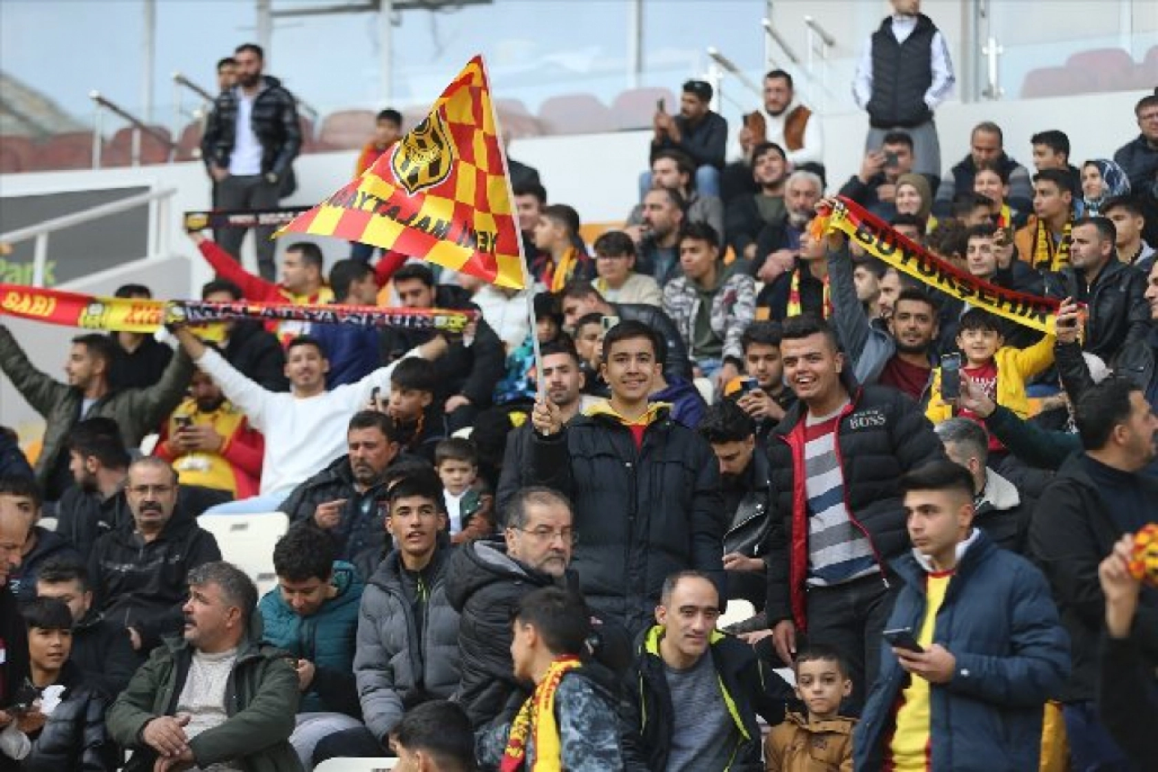 Yeni Malatyaspor 665 gün sonra seyircisinin karşısında