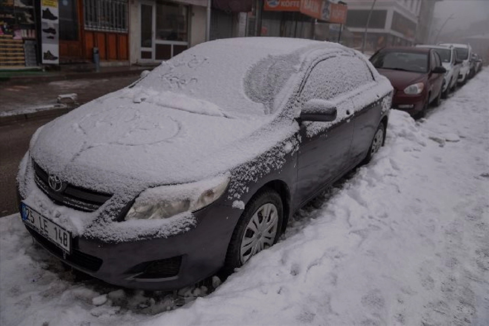 Erzurum, Ağrı, Ardahan ve Kars yeniden beyaza büründü