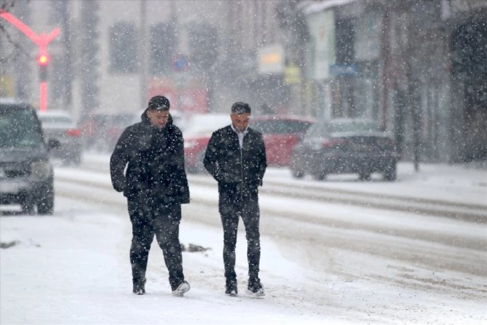Erzurum'da kar yağışı etkili oluyor
