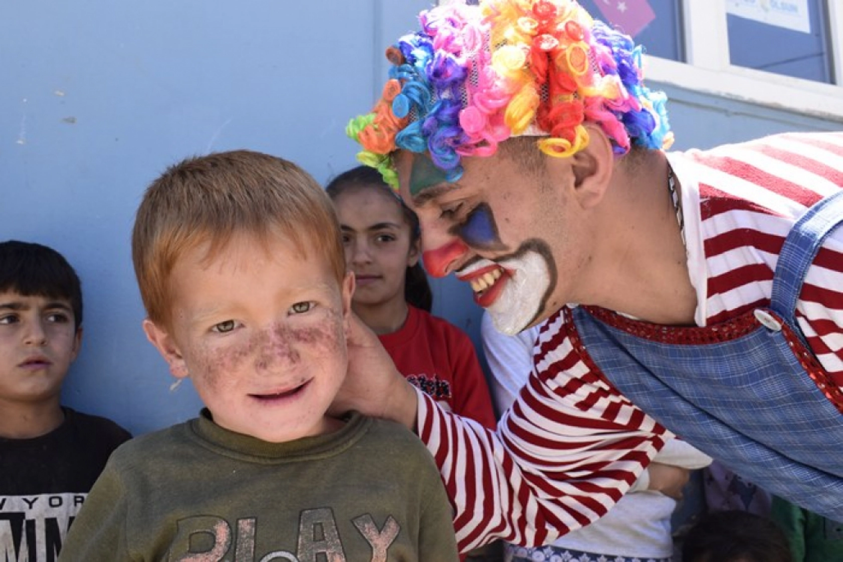 Bitlis'in 49 köyünde 1352 öğrenci tiyatroyla buluştu