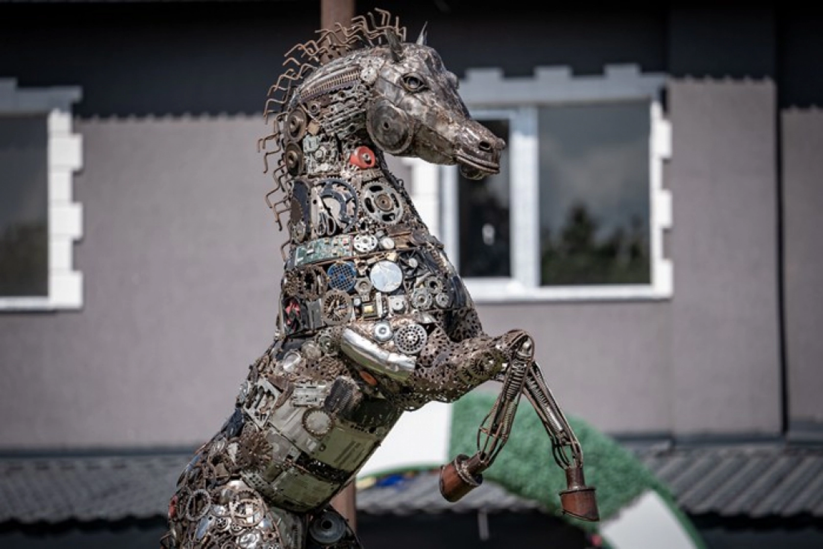 Çöp Değil Kaynak: Erzurum'da Atık Malzemelerle Sıfır Atık Kafe Açıldı