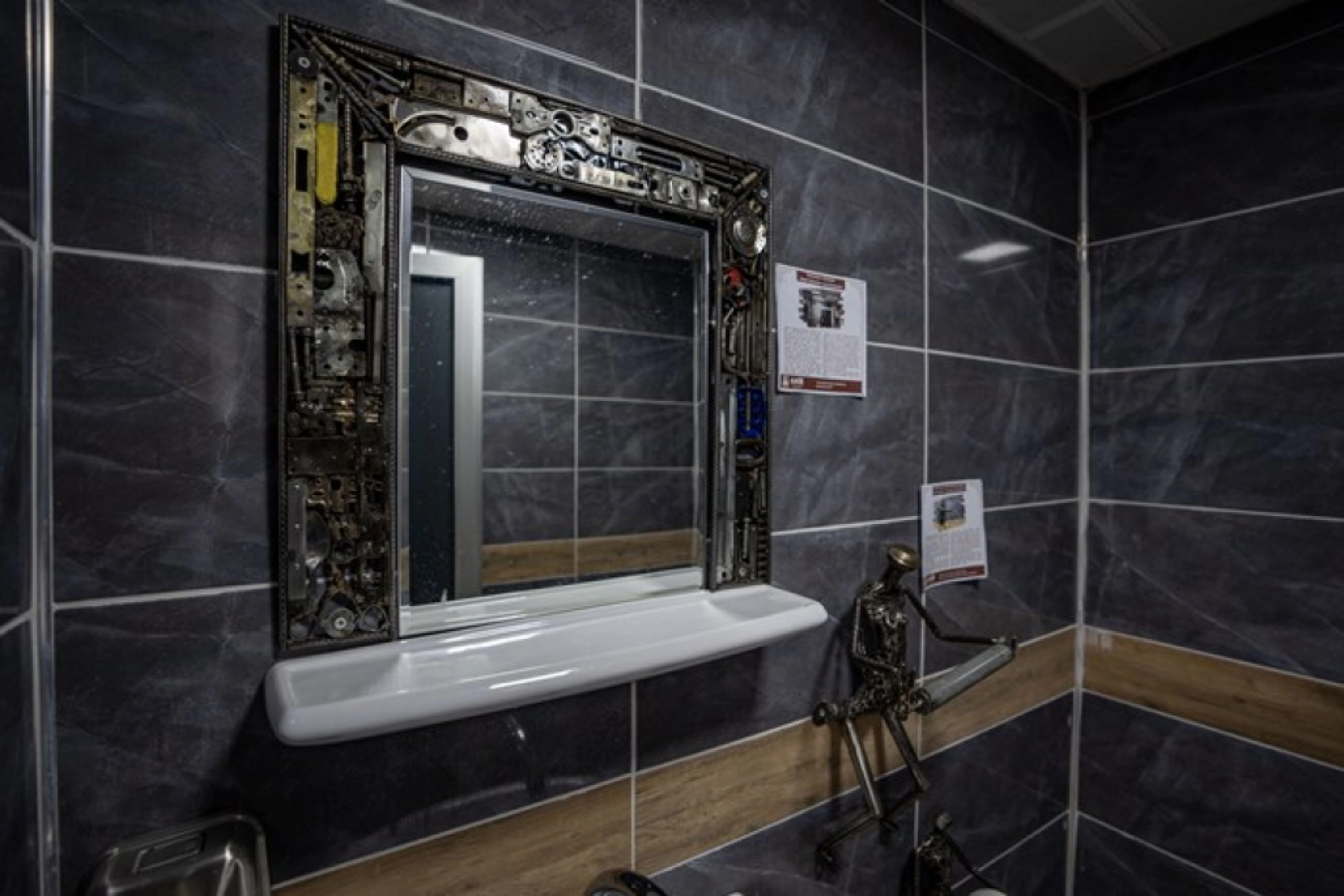 Çöp Değil Kaynak: Erzurum'da Atık Malzemelerle Sıfır Atık Kafe Açıldı