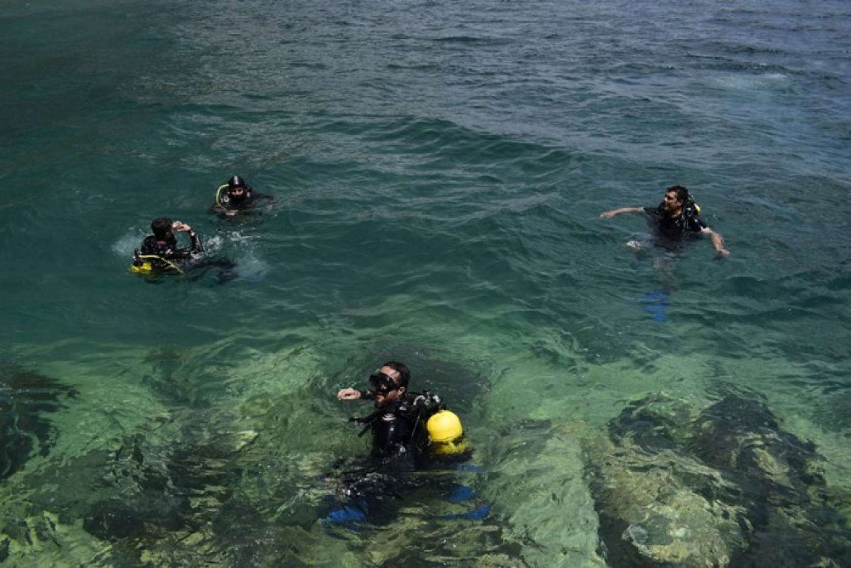 Van Gölü'nün Derinliklerine Yolculuk: Adilcevaz'da 50 Kişiye Dalgıçlık Eğitimi