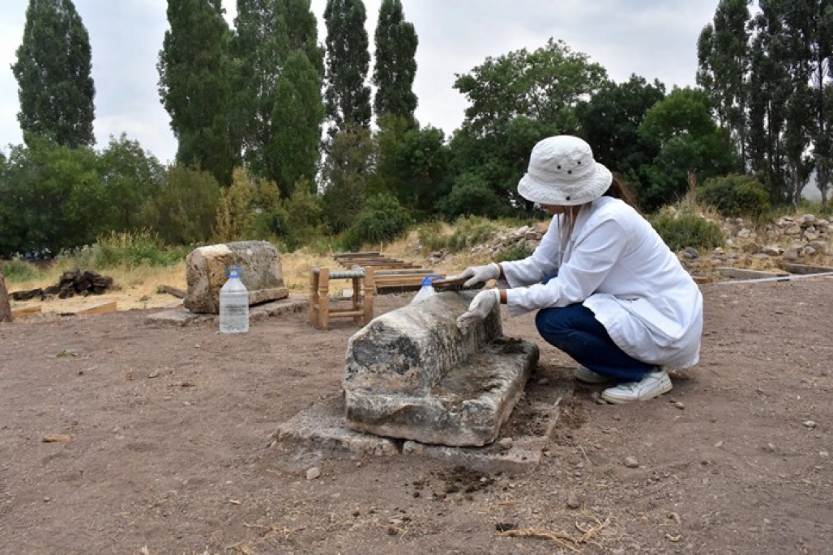 700 Yıllık 6 Yeni Mezar Gün Yüzüne Çıkarıldı