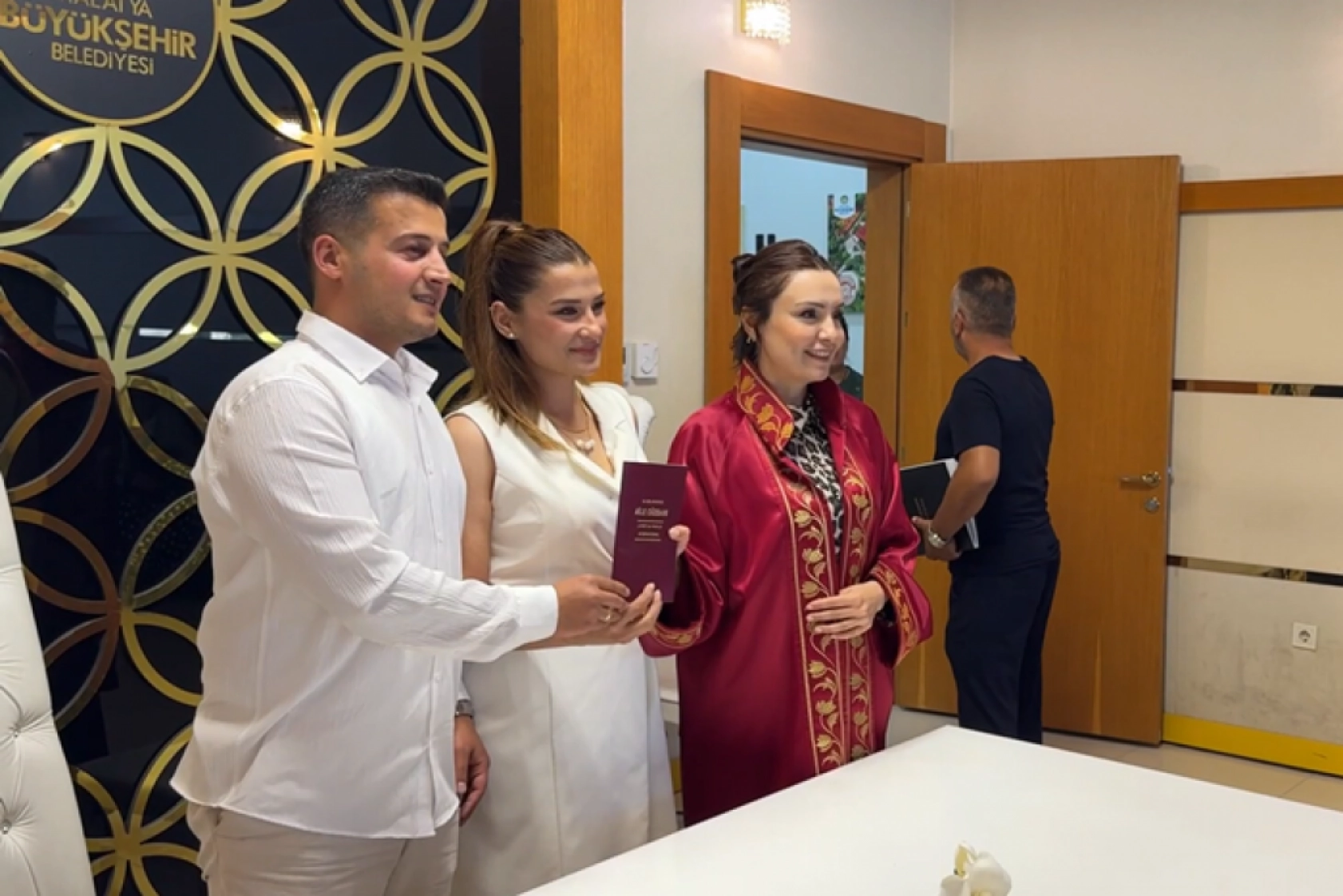 Nikah salonlarında 25.05.2025 yoğunluğu