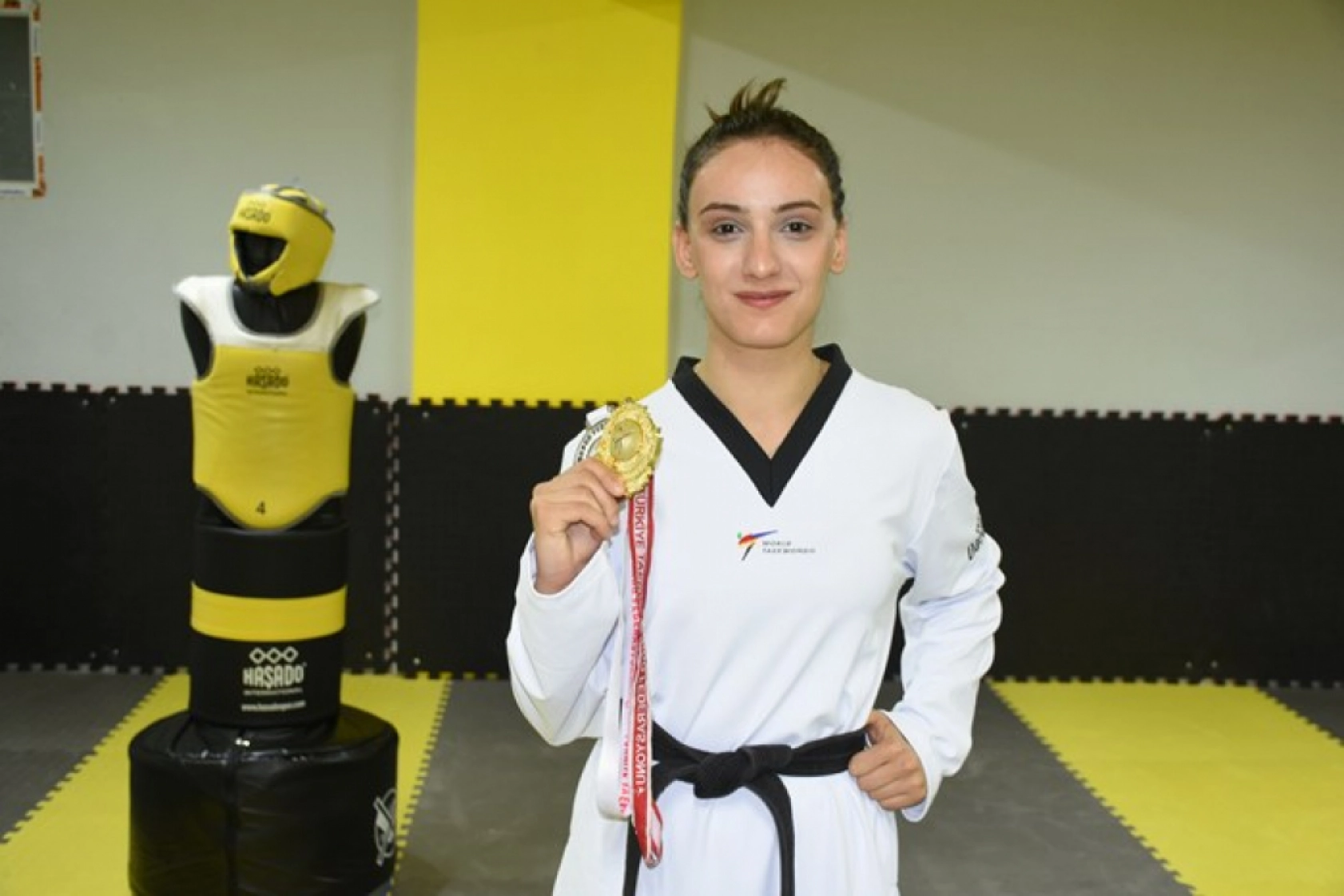 Tokyo'da hedefi altın madalya