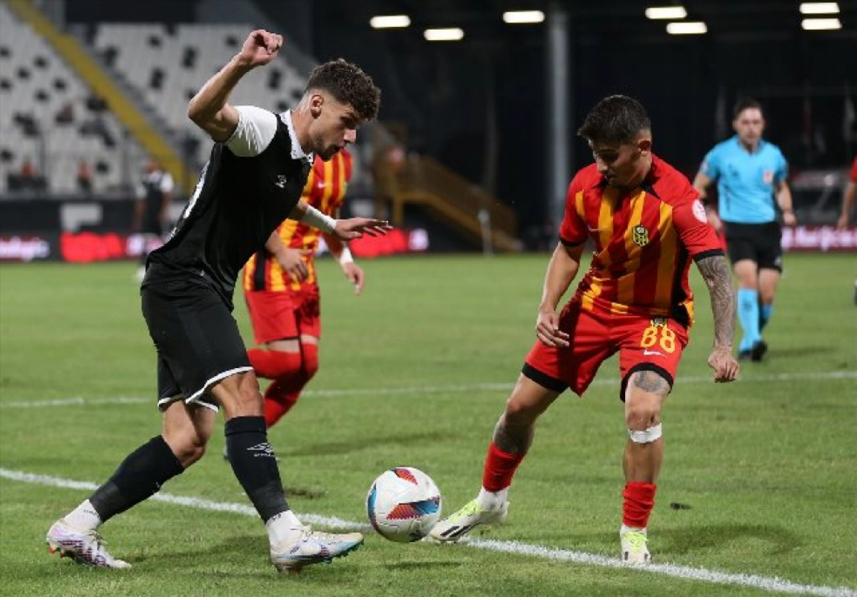 Manisa FK Yeni Malatyaspor Karşılaşmasından Kareler